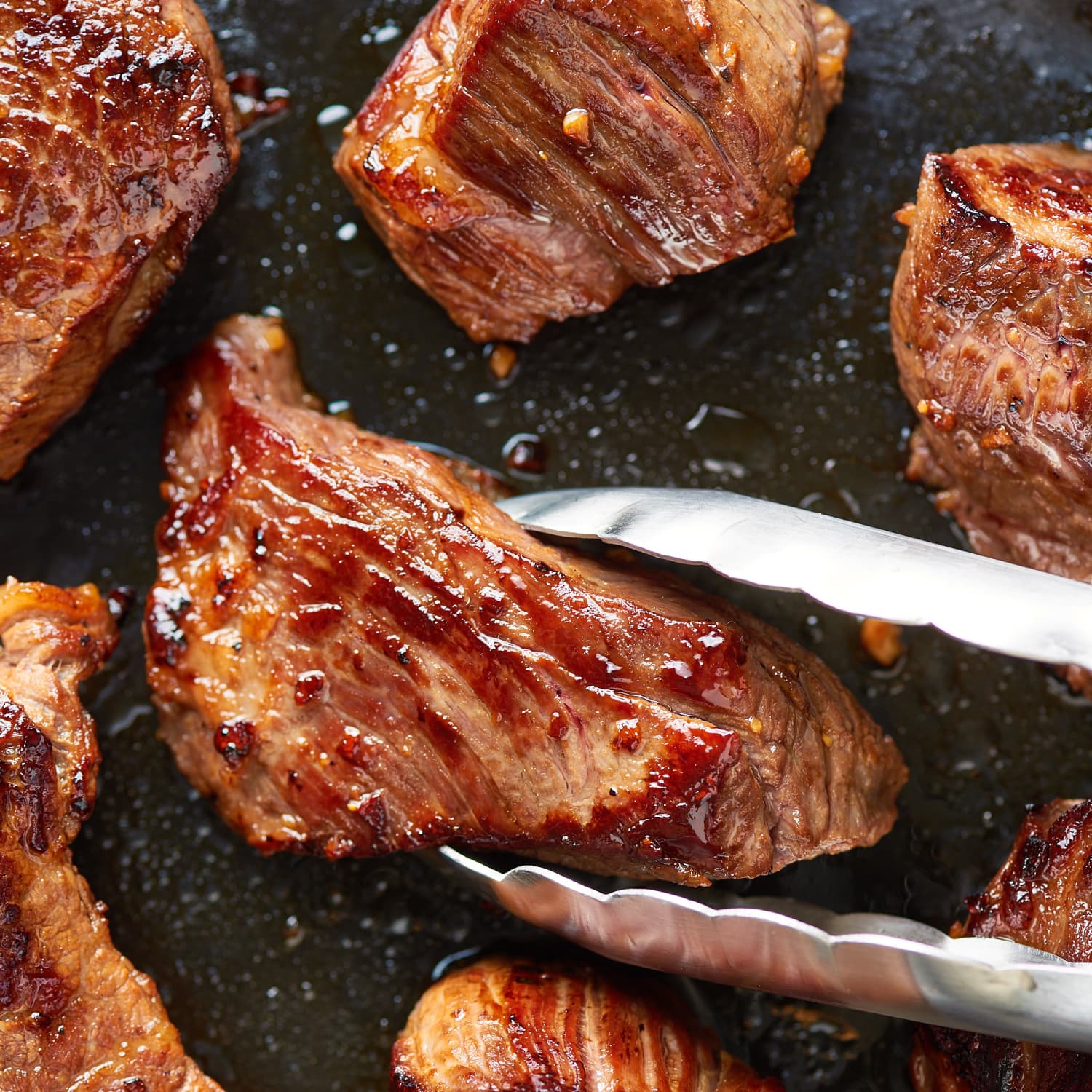 Recipe Easy Maple Bourbon Glazed Steak Tips and Asparagus