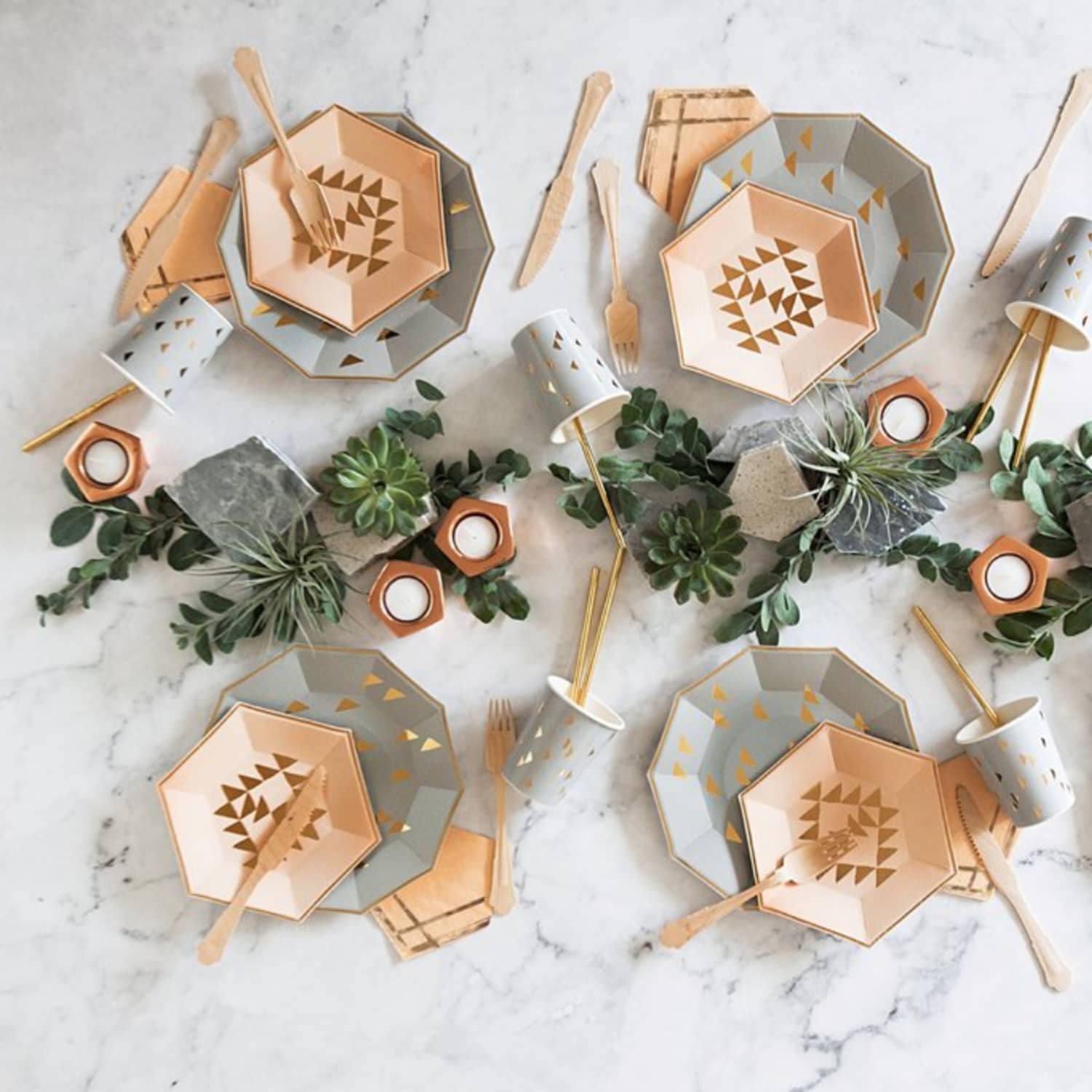 Grey disposable plates on sale