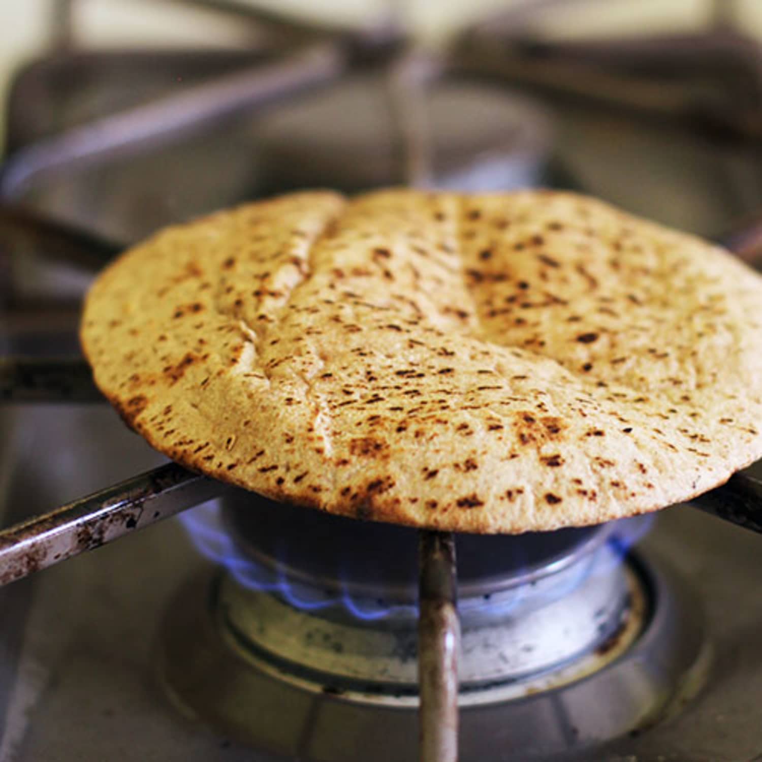 how-to-heat-up-pita-bread-for-hummus-bread-poster