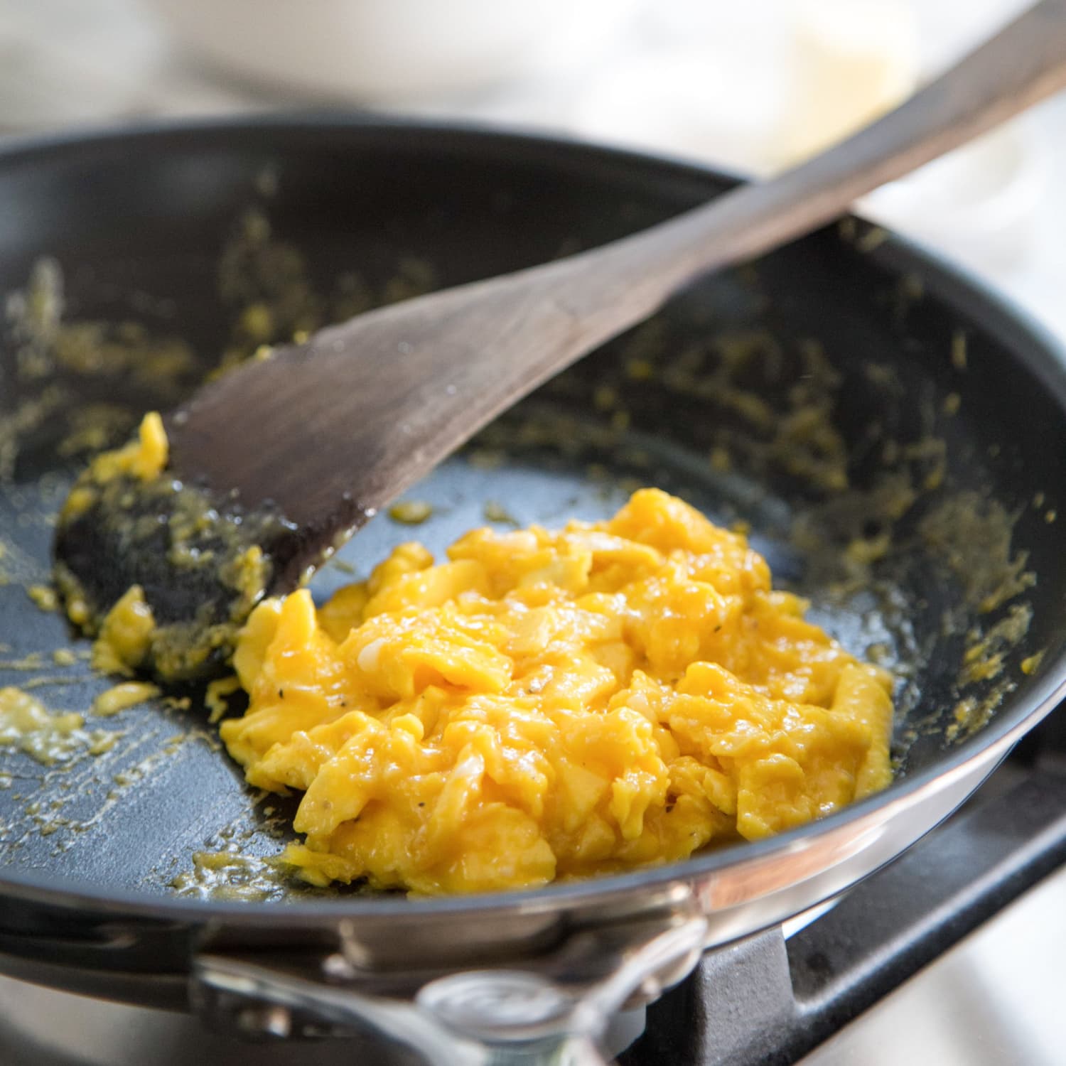 Le Creuset Toughened Nonstick PRO Fry Pan Review 2022 The Kitchn