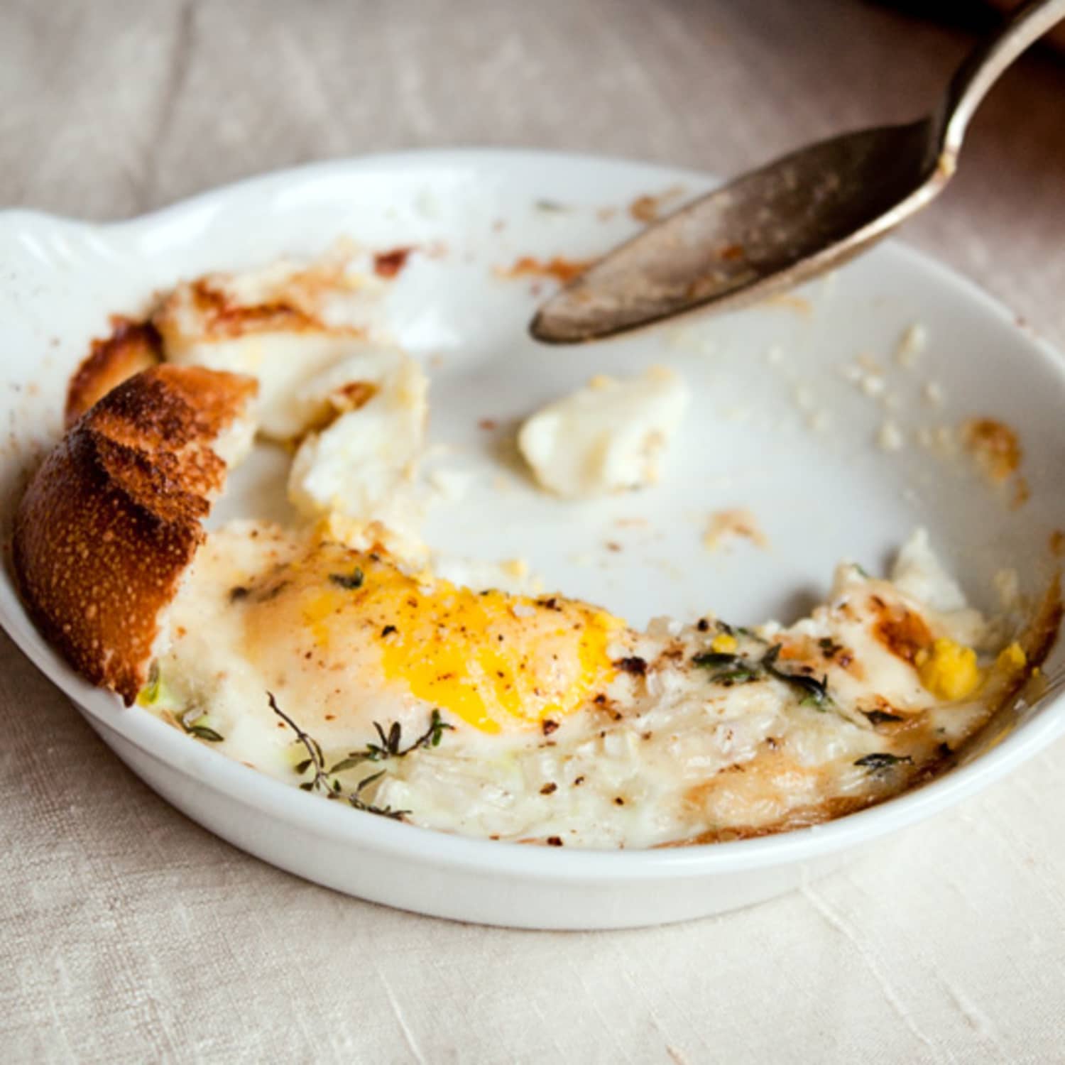 Shirred eggs hot sale