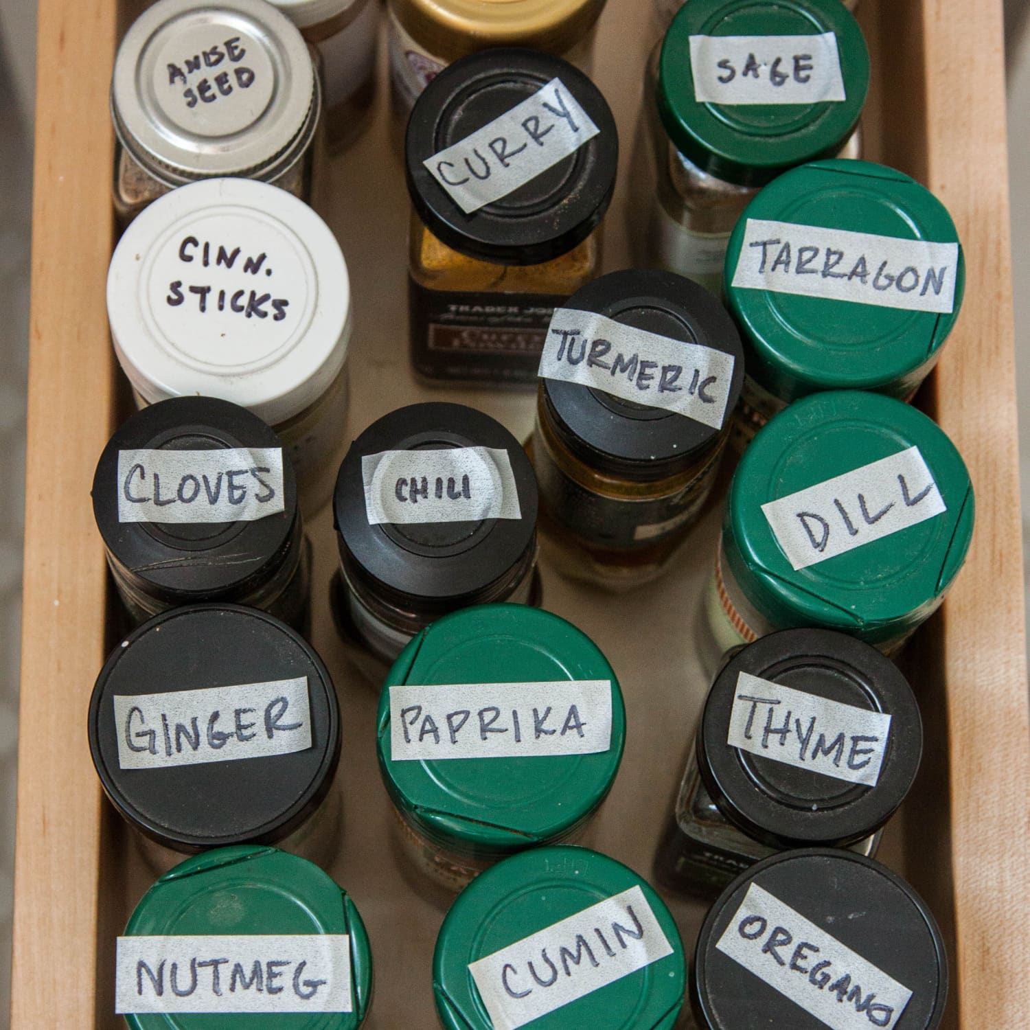 Spice jars best sale labels on top