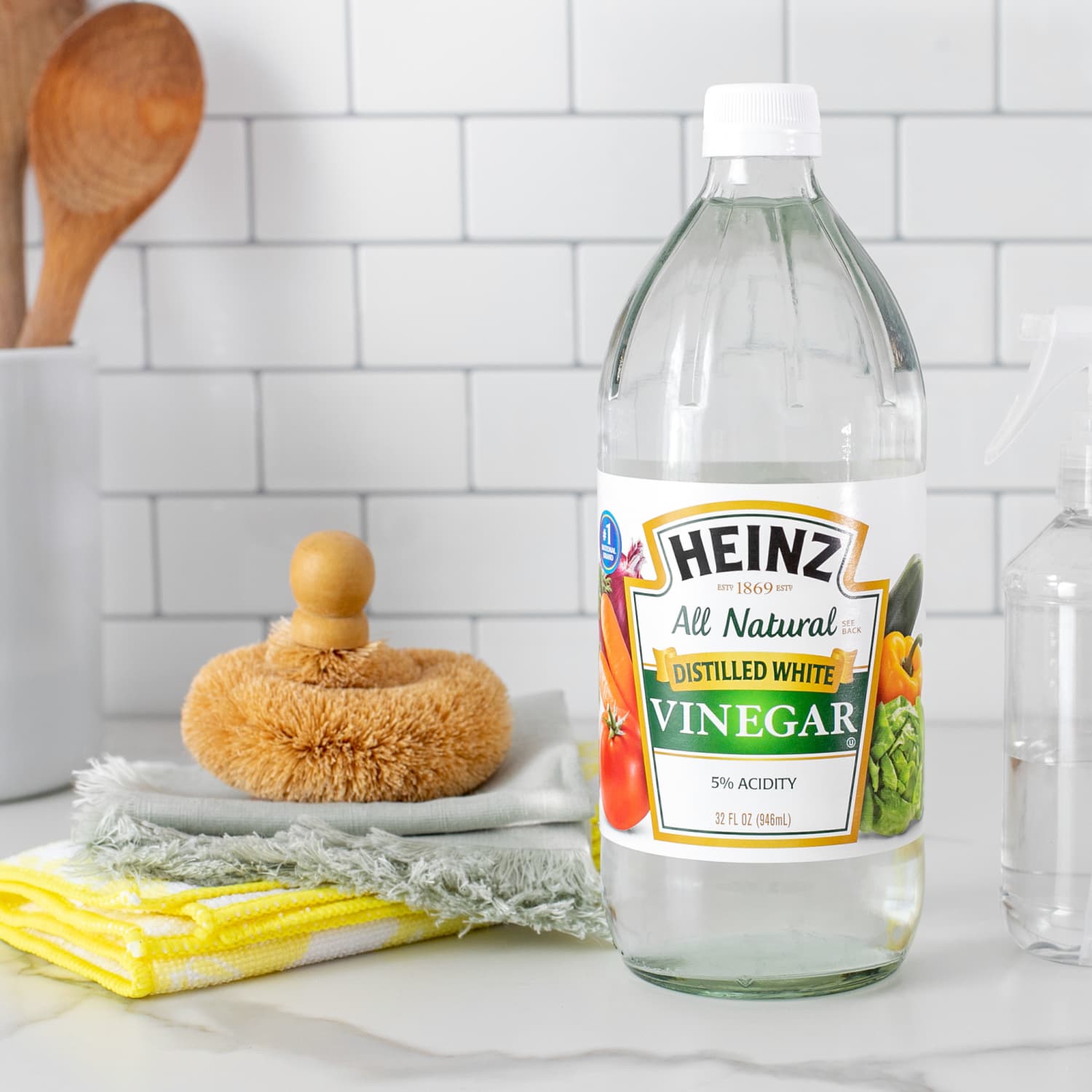 How to Clean With Vinegar Windows Bathroom Surfaces and Baked