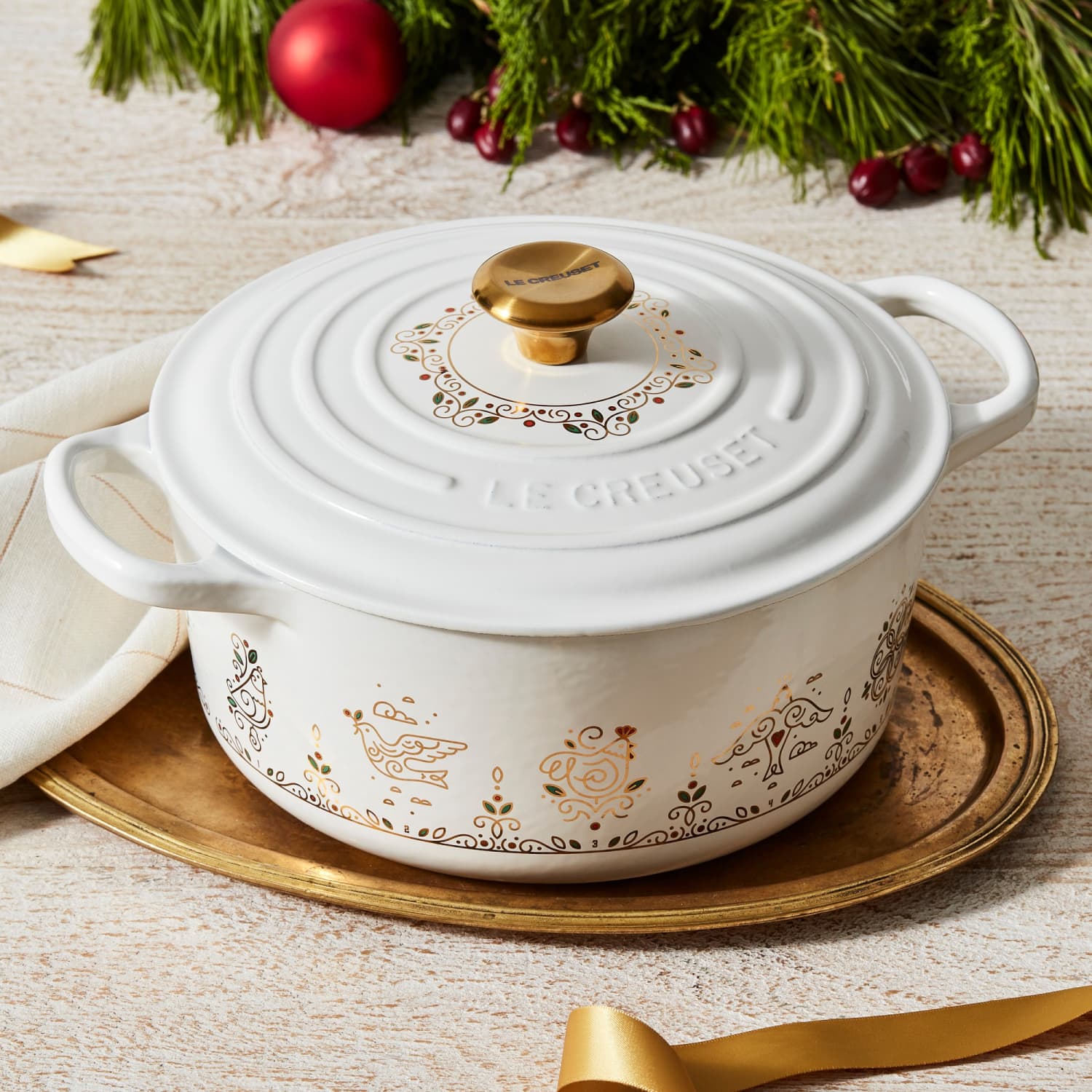 Le Creuset 12 Days of Christmas Cast Iron Dutch Oven: Williams