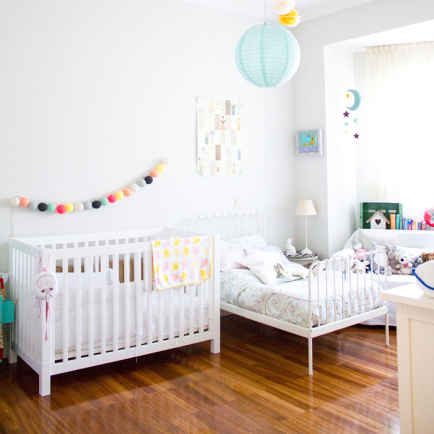 Small Kids Room Feel Bigger