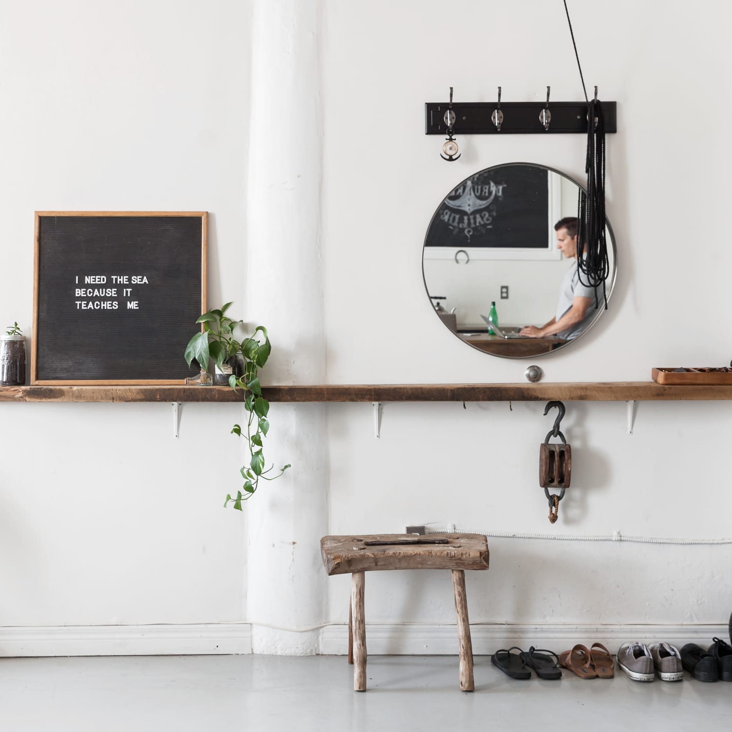 No Entryway No Problem 50 Solutions For Small Spaces