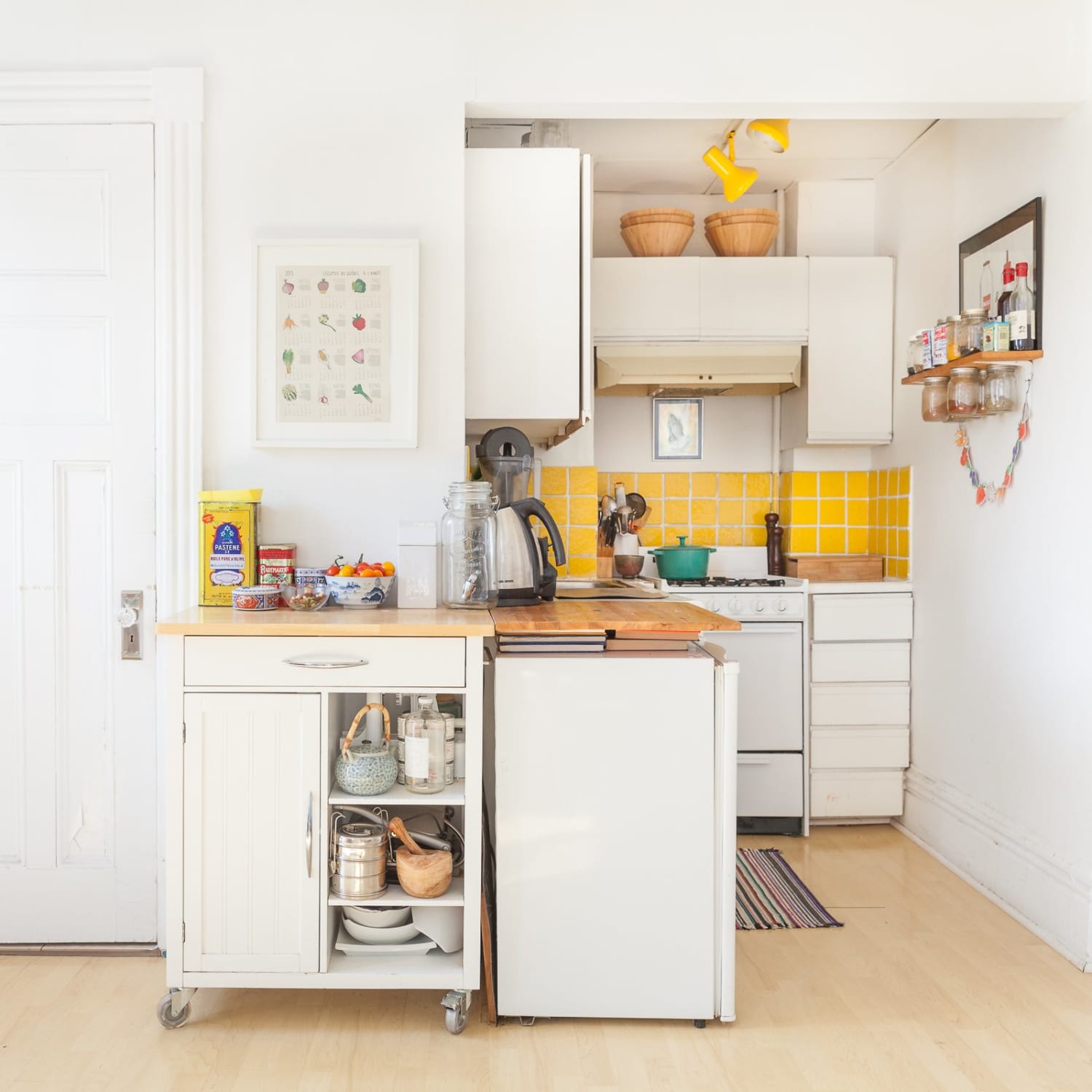 Dorm Kitchen Essentials For Small Spaces