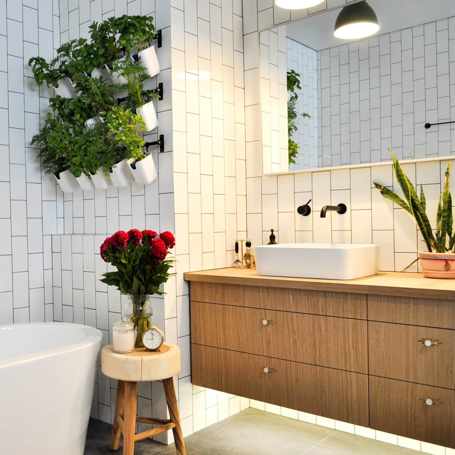 Inexpensive Bathroom Diys For Less Than 100 Apartment Therapy
