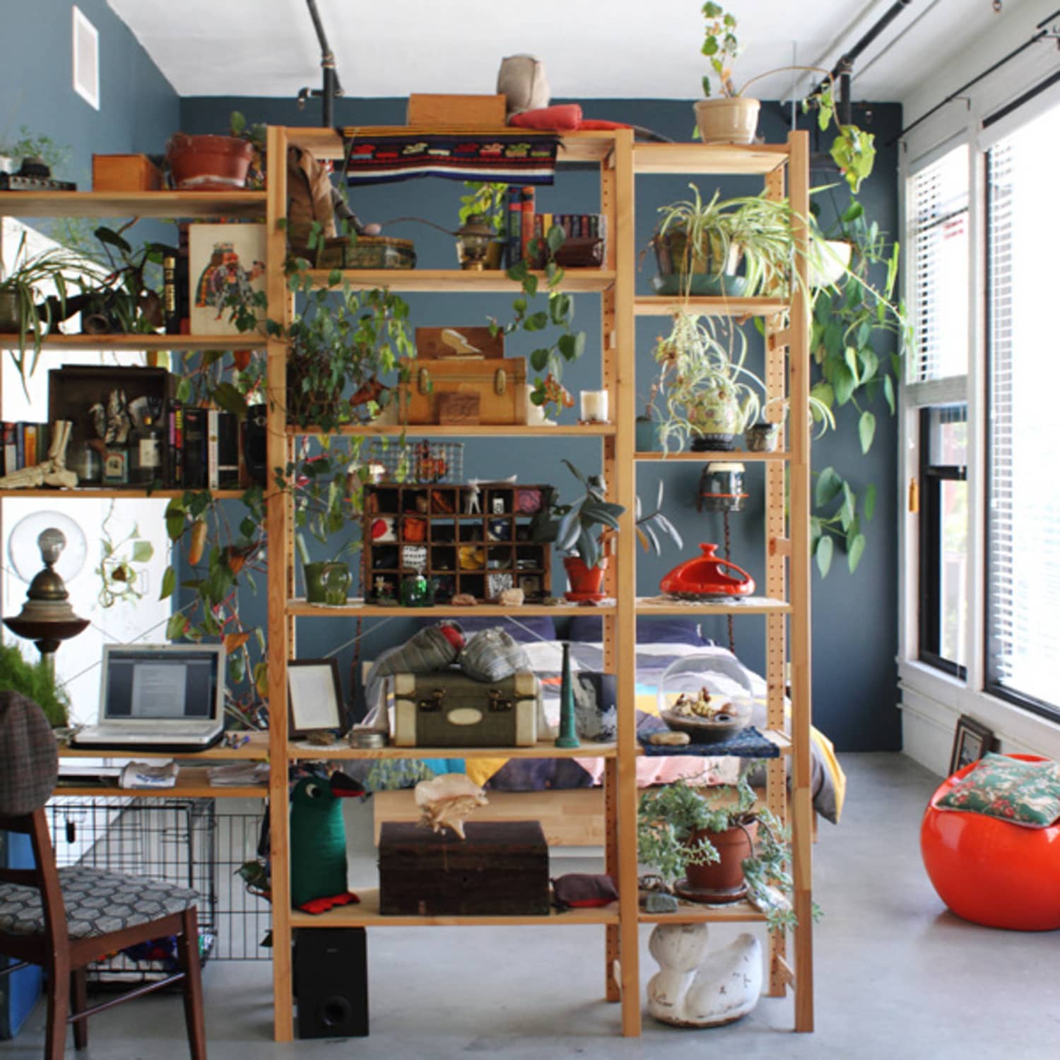 14 Ways To Divide A Room Creative Small Room Dividing Ideas