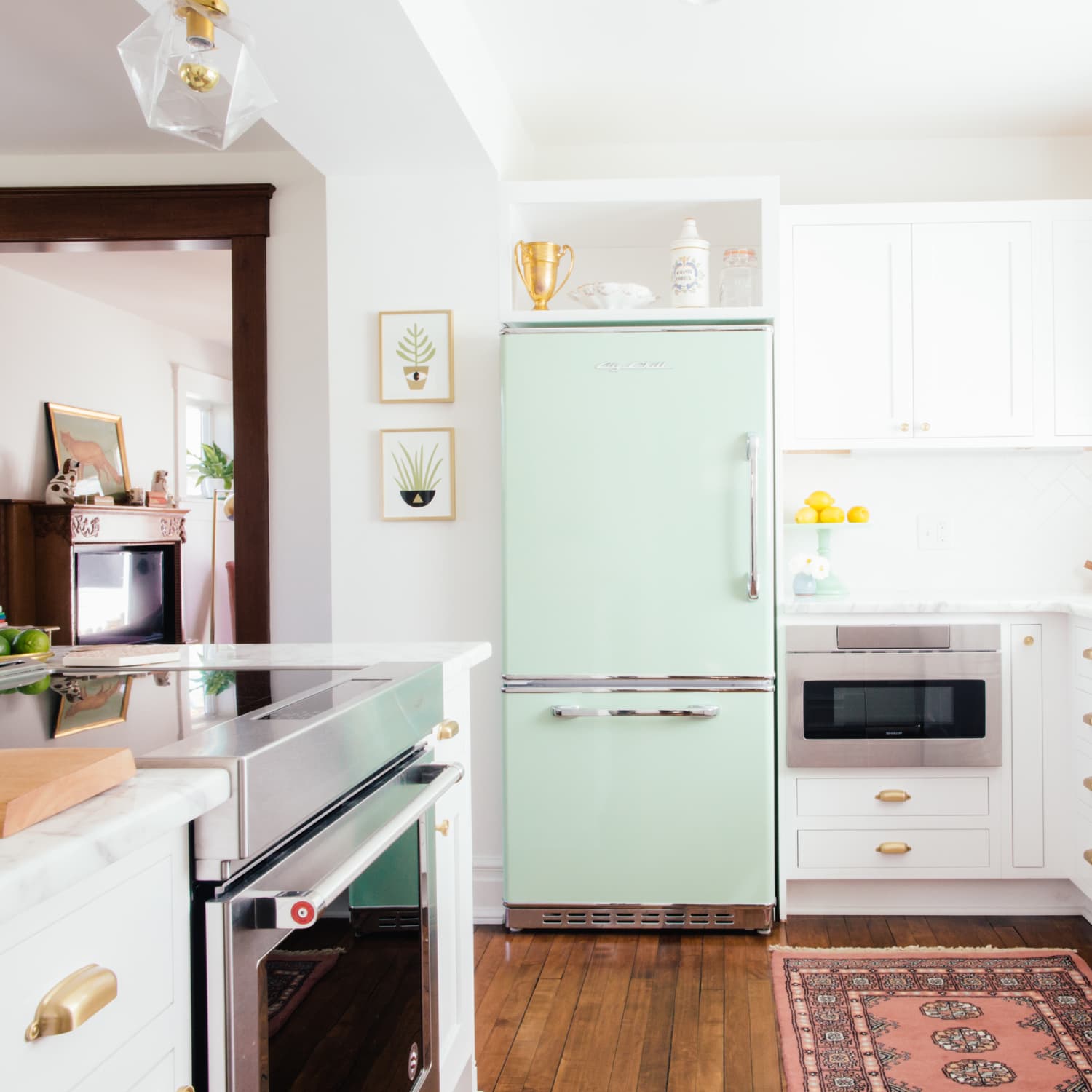 13 Kitchen Items You Should Probably Throw Away Soon