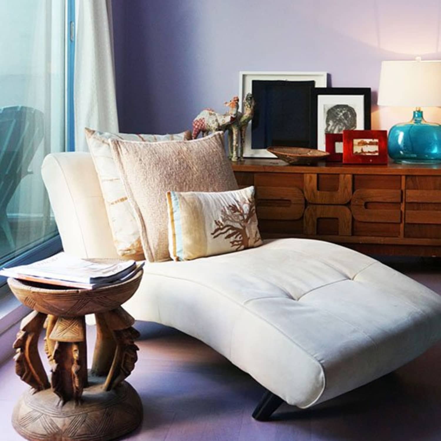 How To Choose The Perfect Paint Color Look At The Light Apartment Therapy