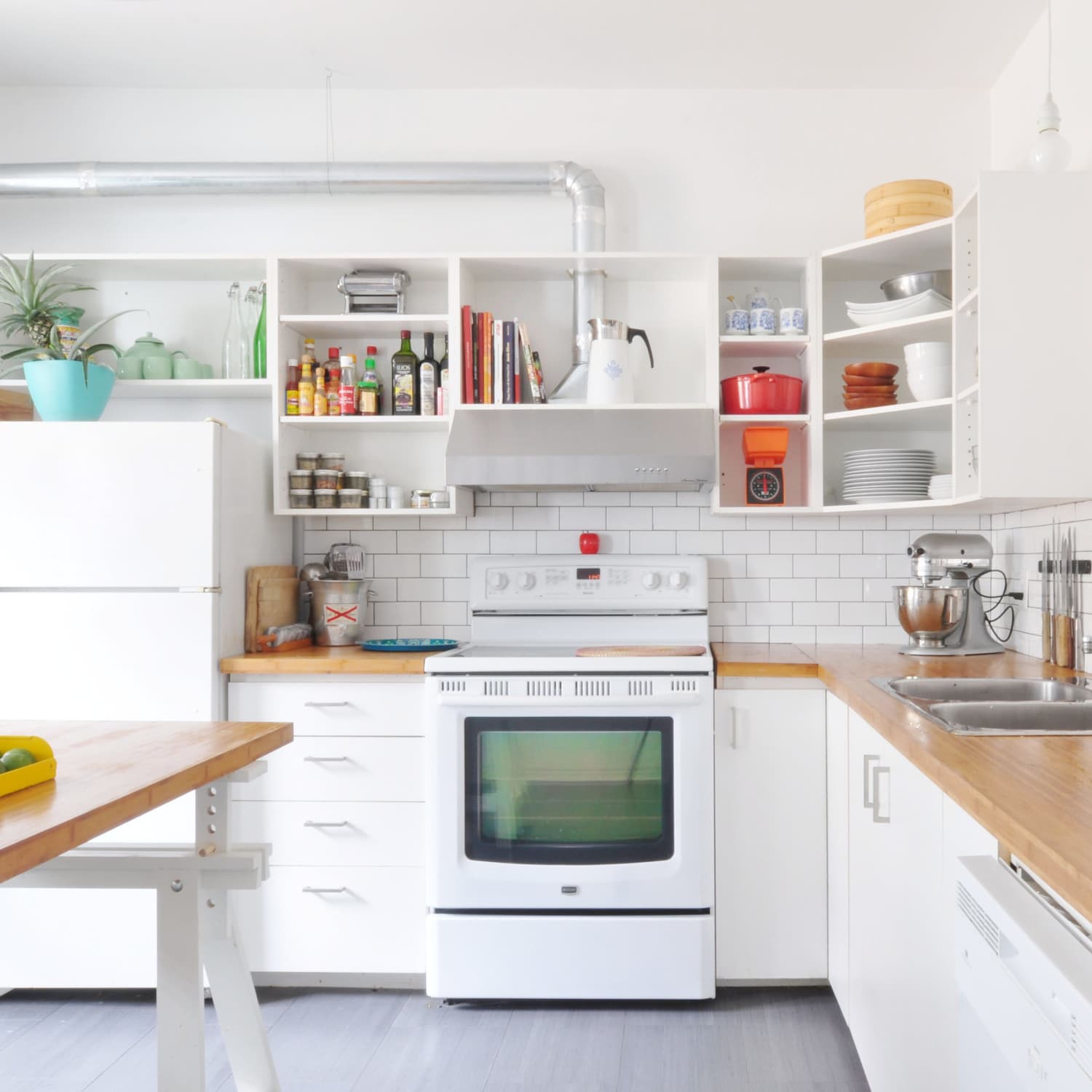 Cleaning Kitchen Cabinets How To Clean Wood Painted Cabinets The Best Way Apartment Therapy