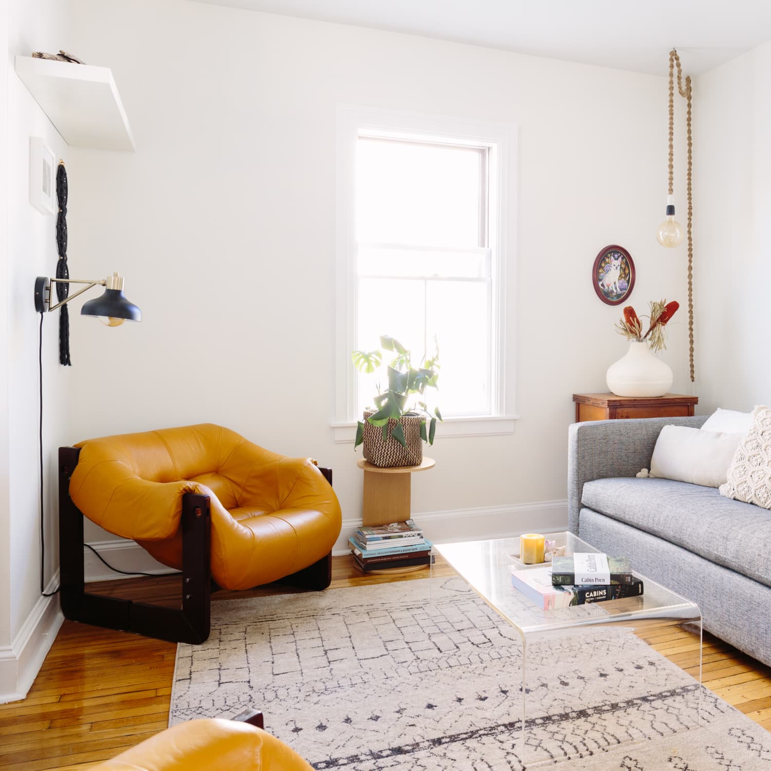 Looking Up 10 Tricks For Making Your Ceiling Look Higher