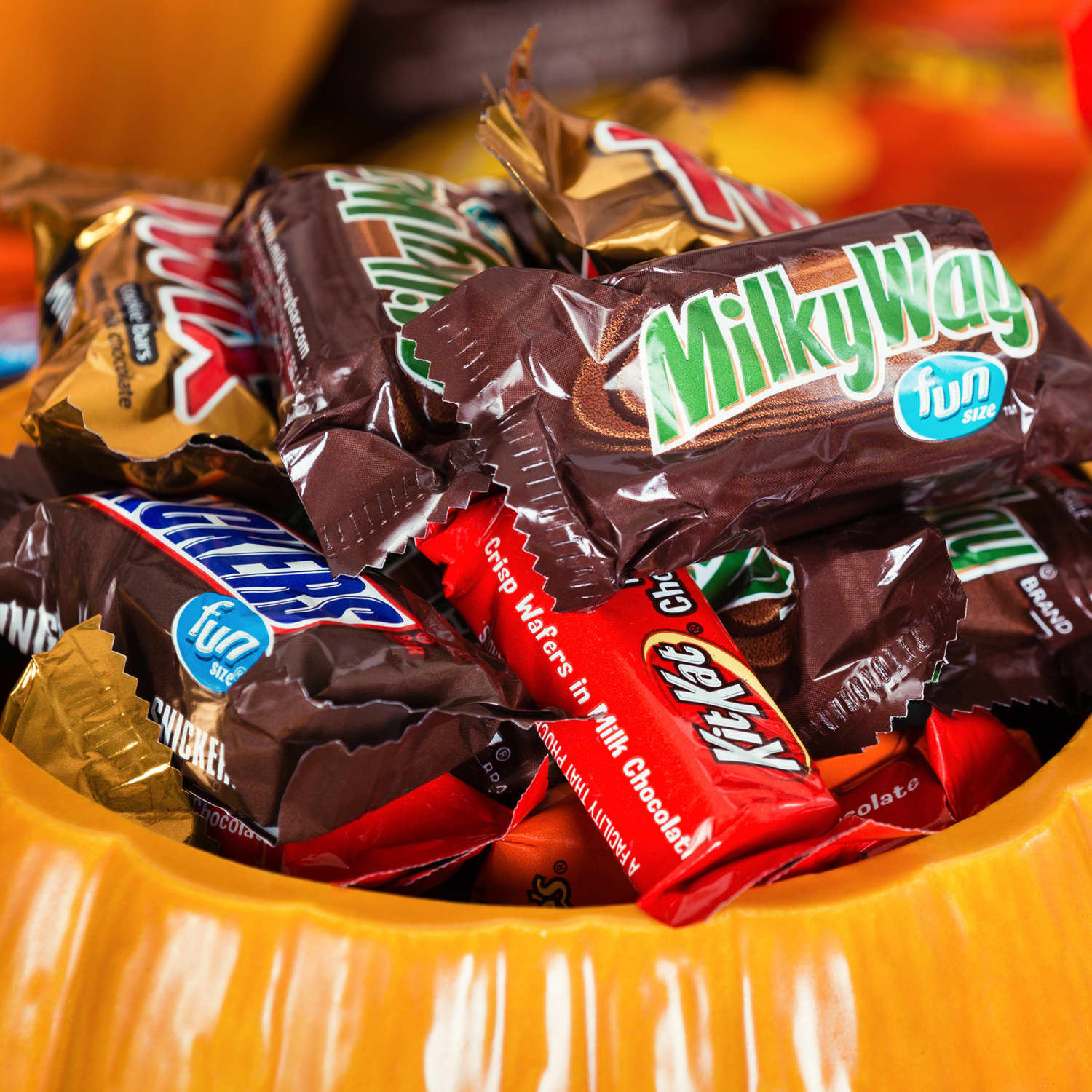 MARS Chocolate Halloween Peanut & Peanut Butter Lovers Fun Size Candy Bars  27-oz. 50-Piece Bag, Shop