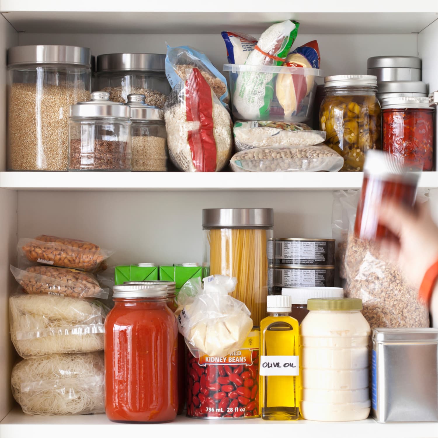 5 Beautiful Glass Food Storage Jars For An Organized Pantry