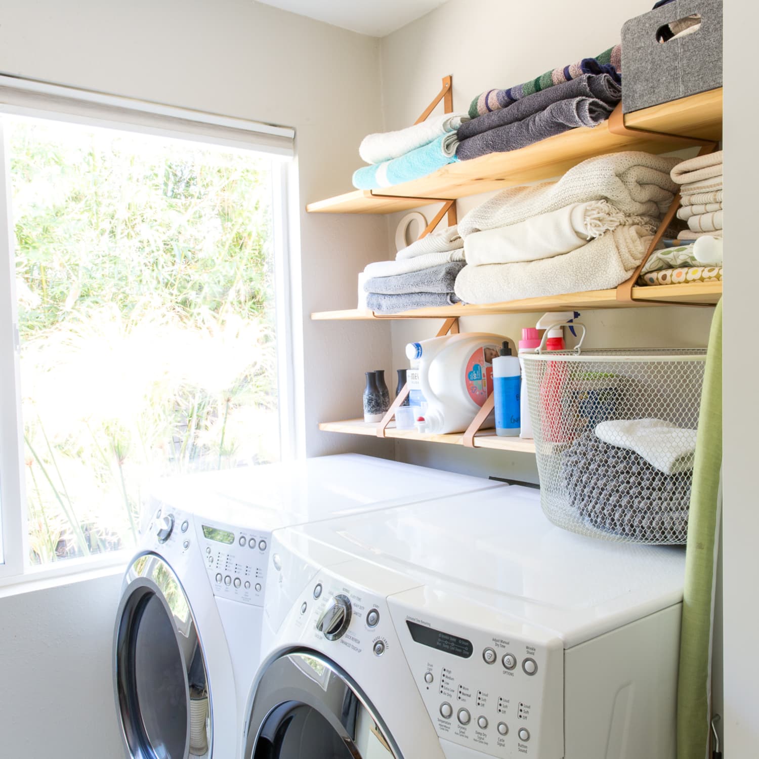 How to Do Laundry on Vacation  8 Simple Vacation Laundry Tips