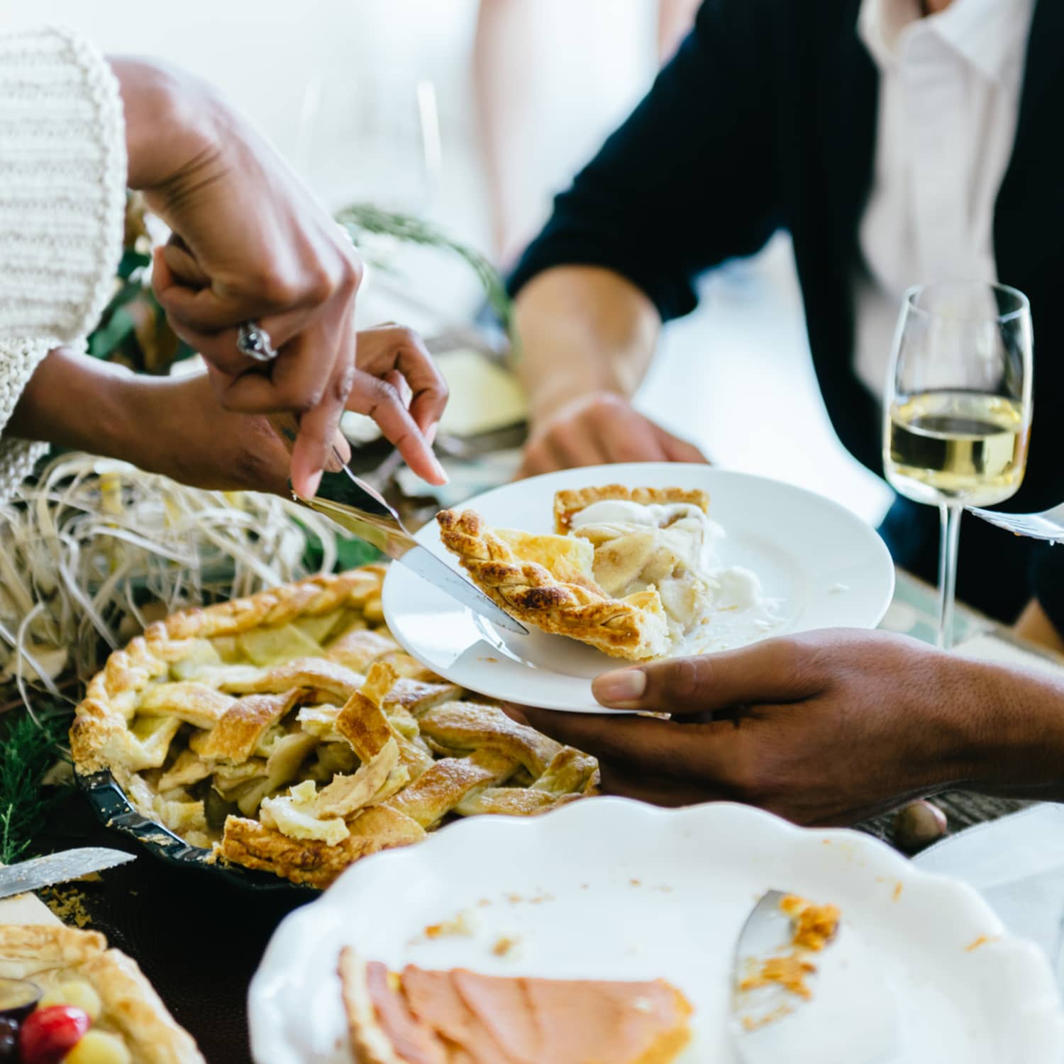 thanksgiving movies on netflix or hulu