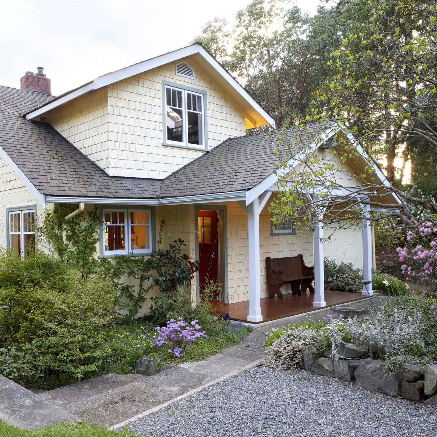 How To Paint Vinyl Siding Apartment Therapy