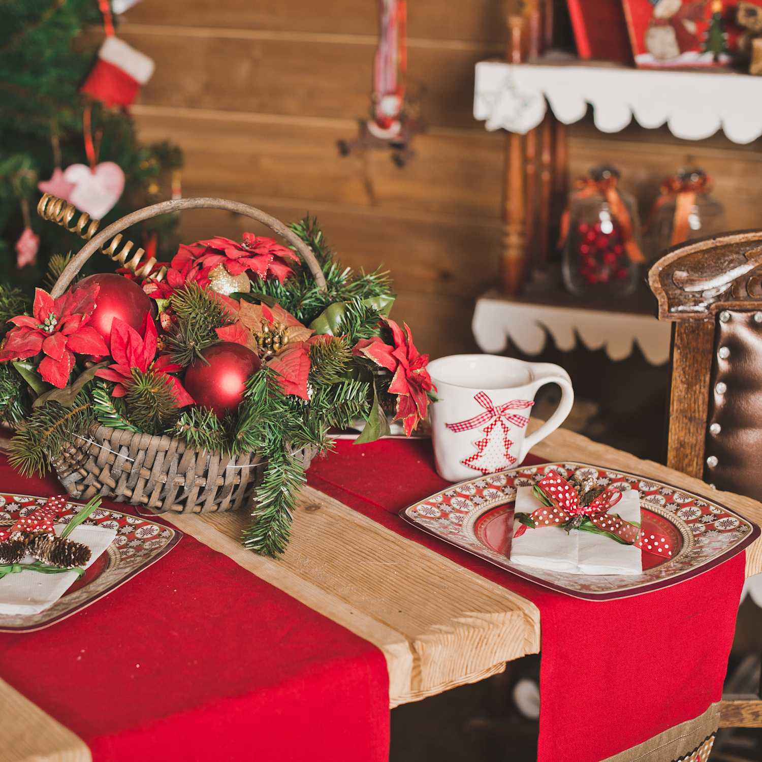 Festive Acrylic Heart Decor - Christmas Table & Home Decorations With Holiday Motifs