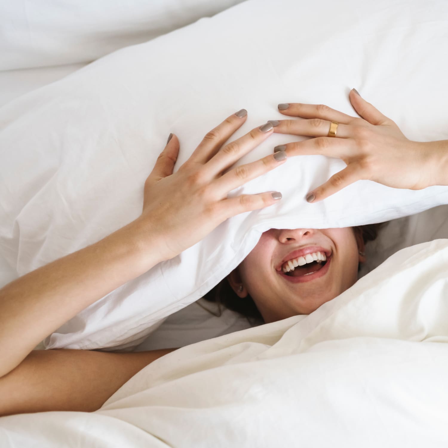 We Sleep Tested Amazon S Top 5 Best Pillows Apartment Therapy