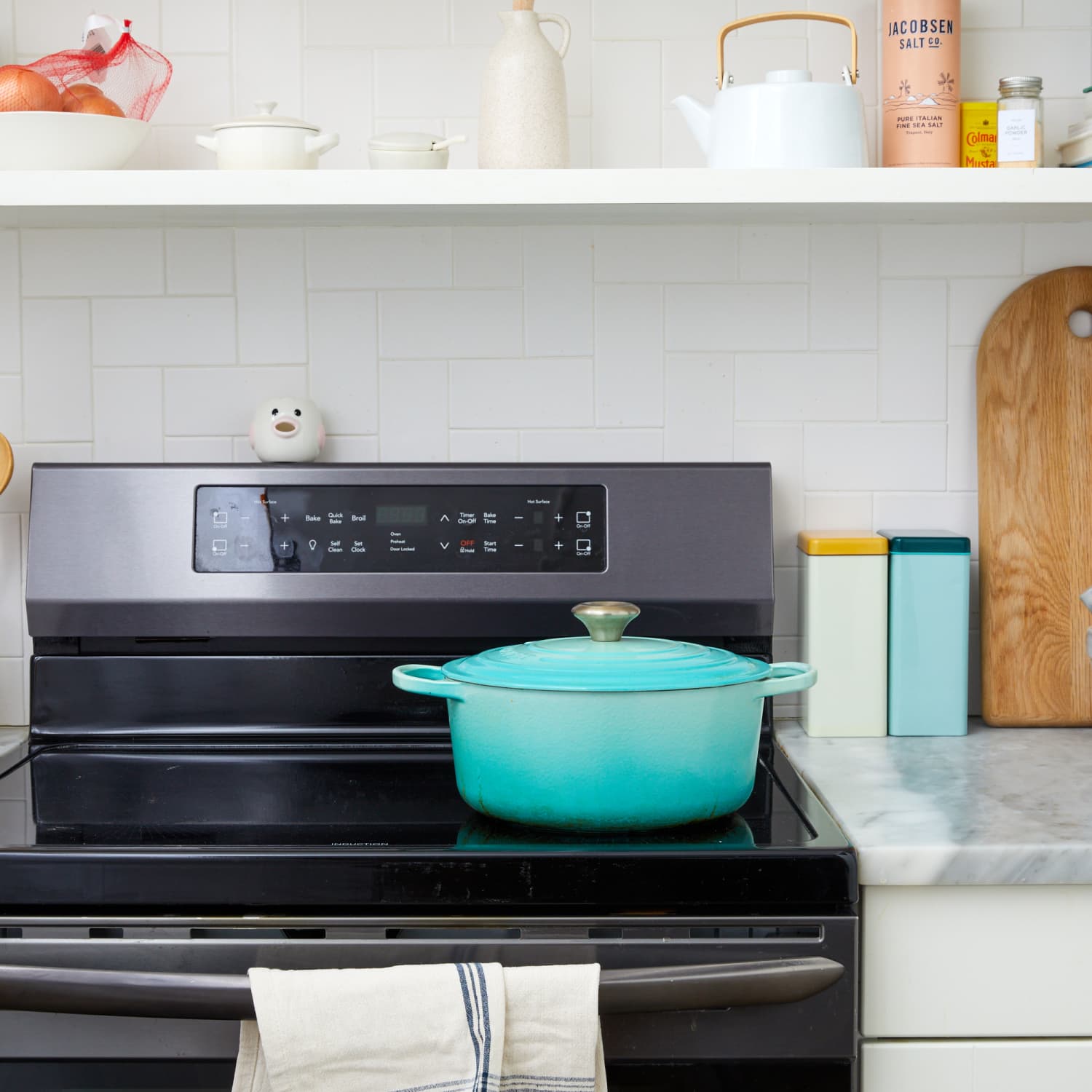 These stove gap covers will keep your kitchen so much cleaner
