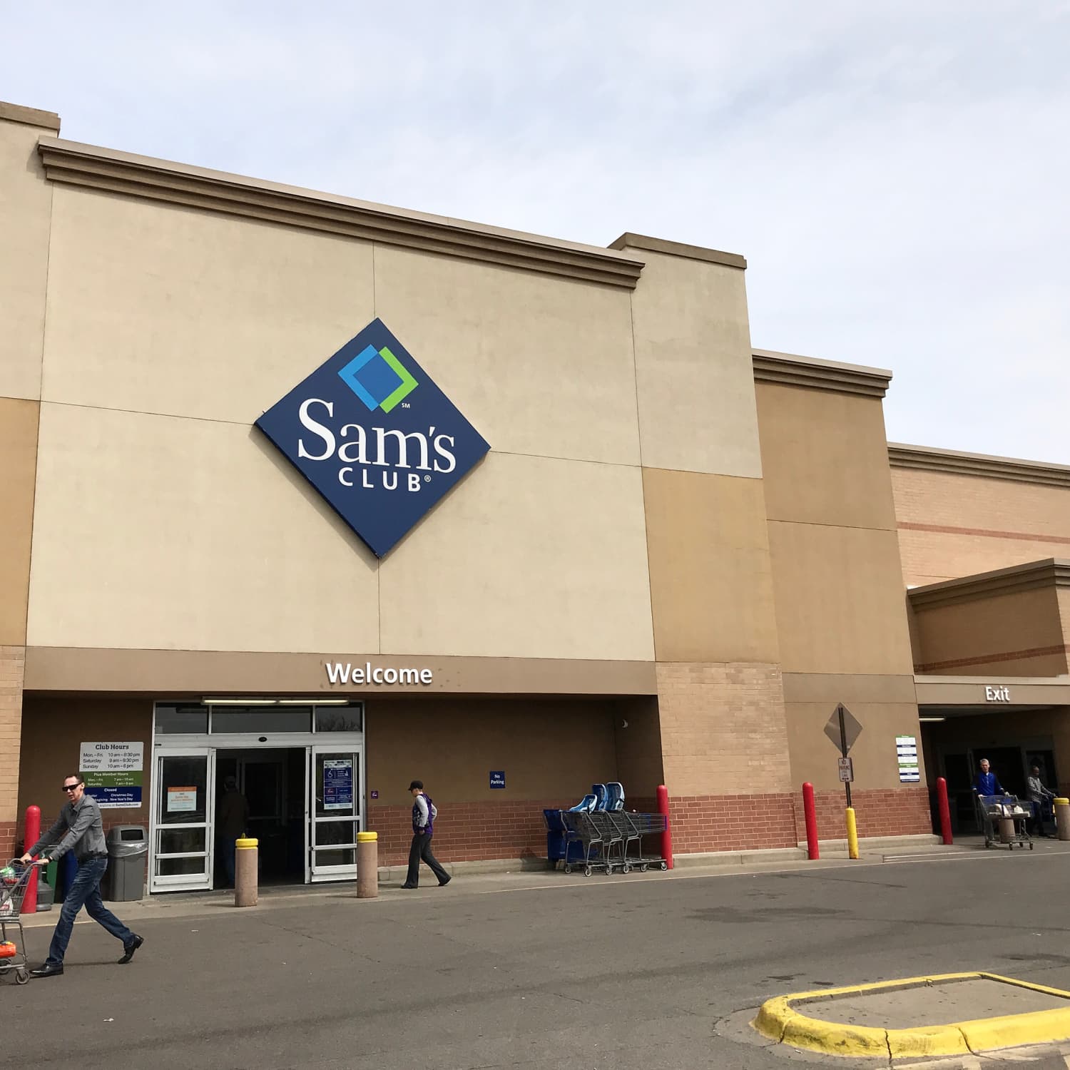 How Much Is a Sam's Club Membership? (Cost, Pros & Cons)
