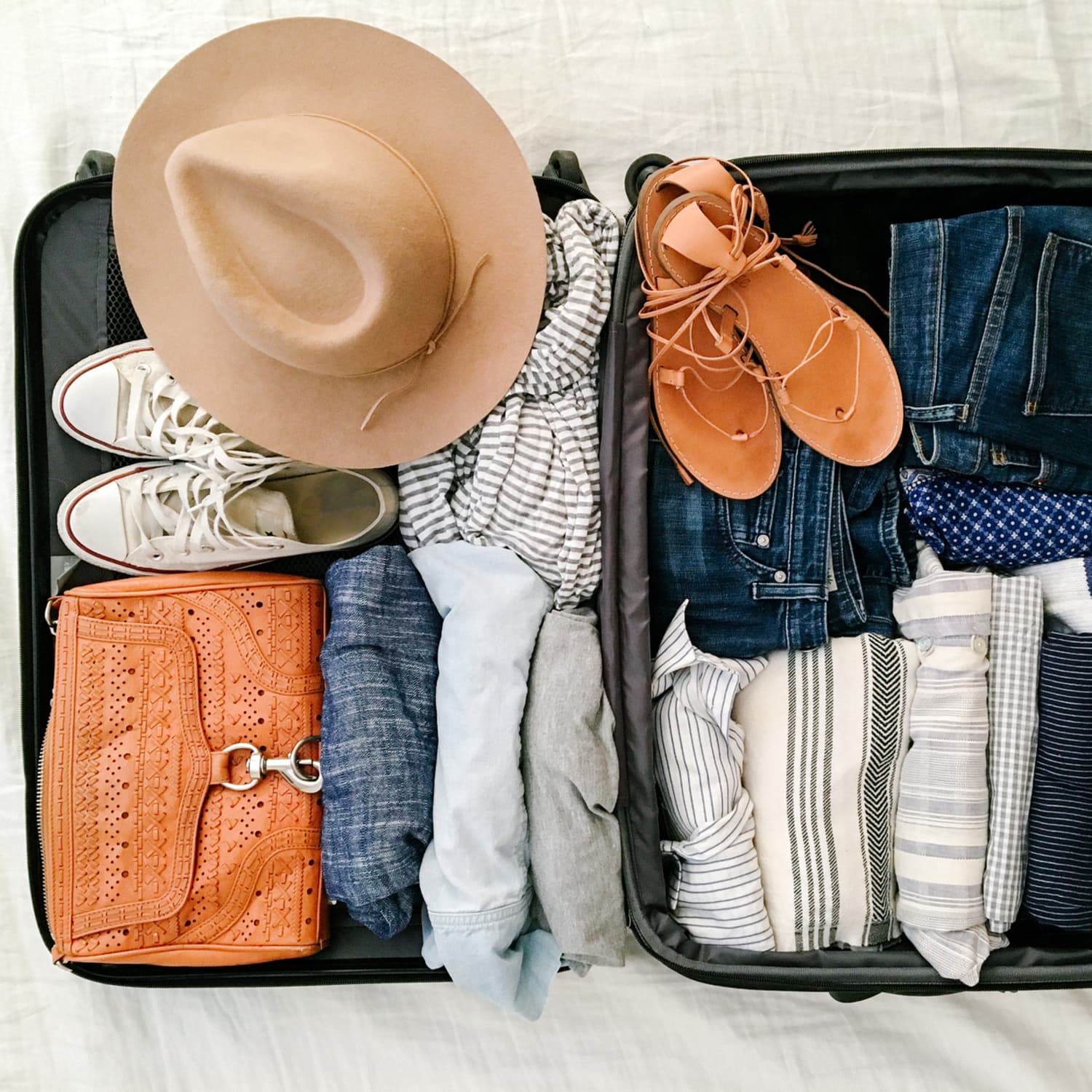 The Organizing Accessories Expert Travelers Always Have in Their Suitcase Apartment Therapy