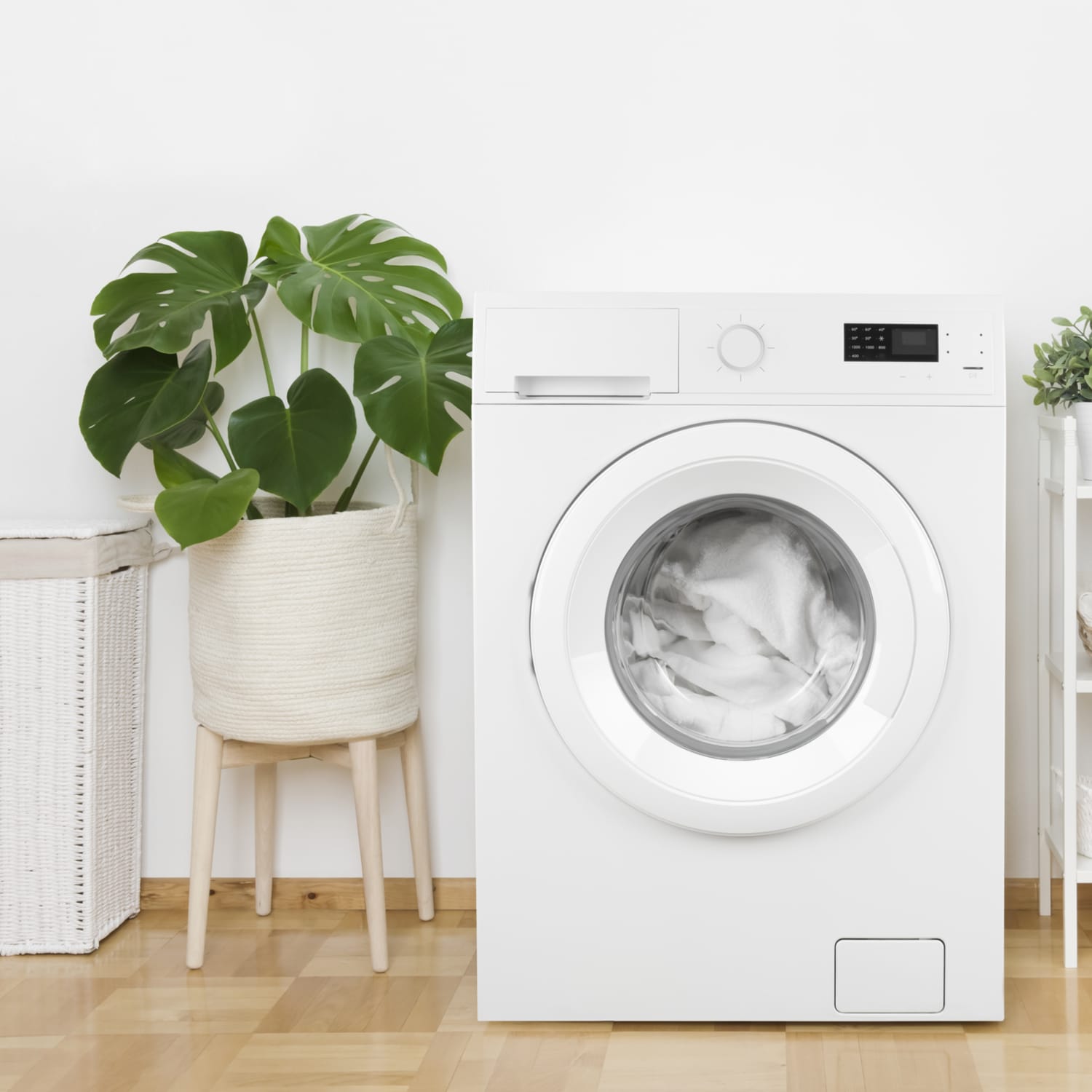 Delicate clothes outlet washing machine
