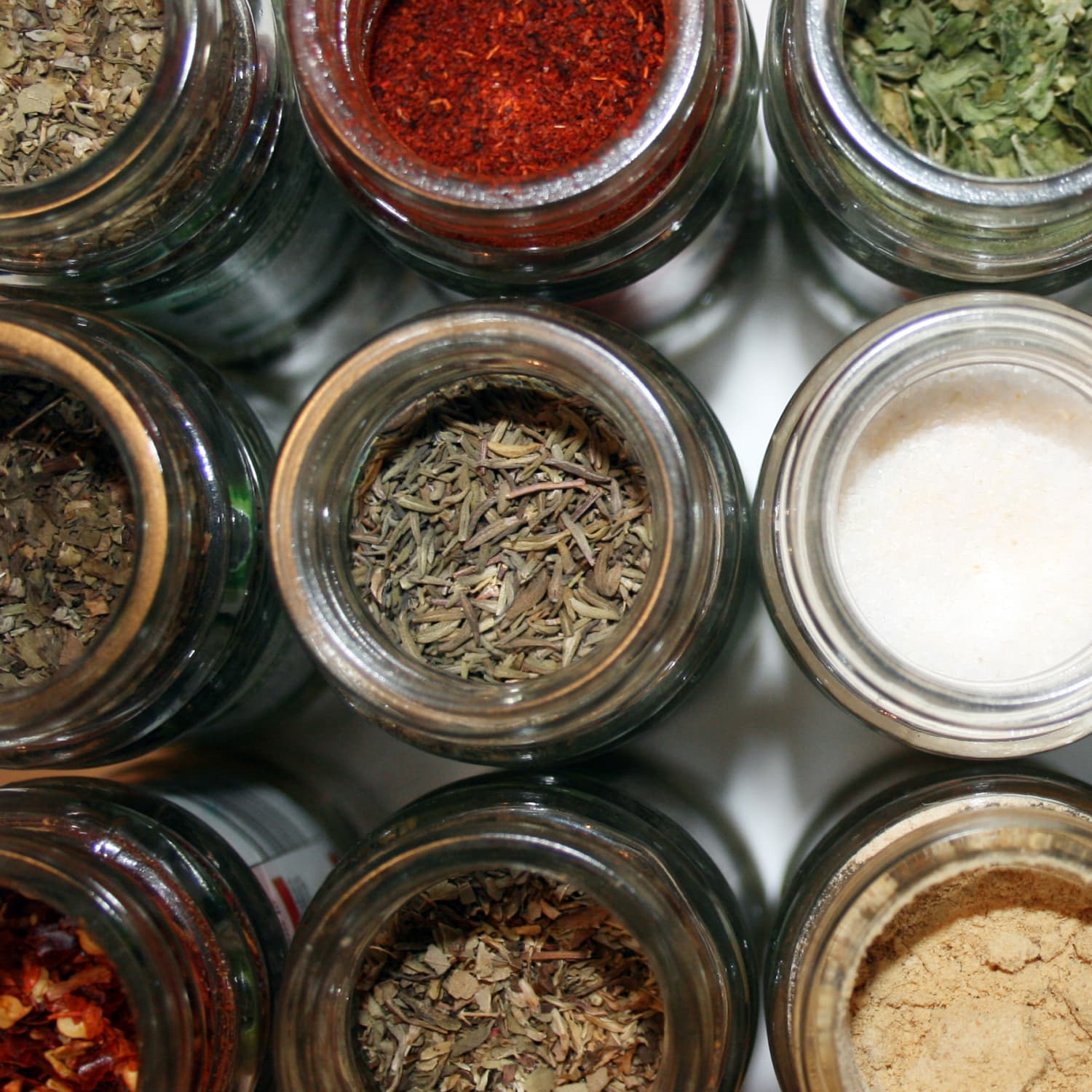 Dark glass spice jars best sale