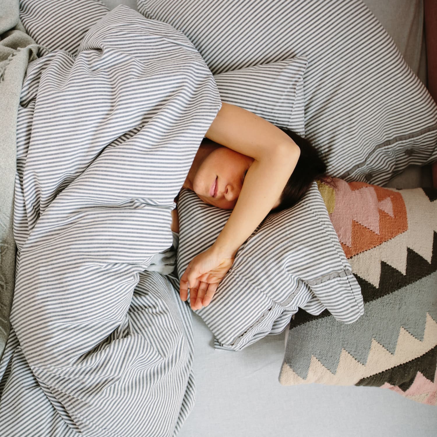 Best guest bed for small deals space