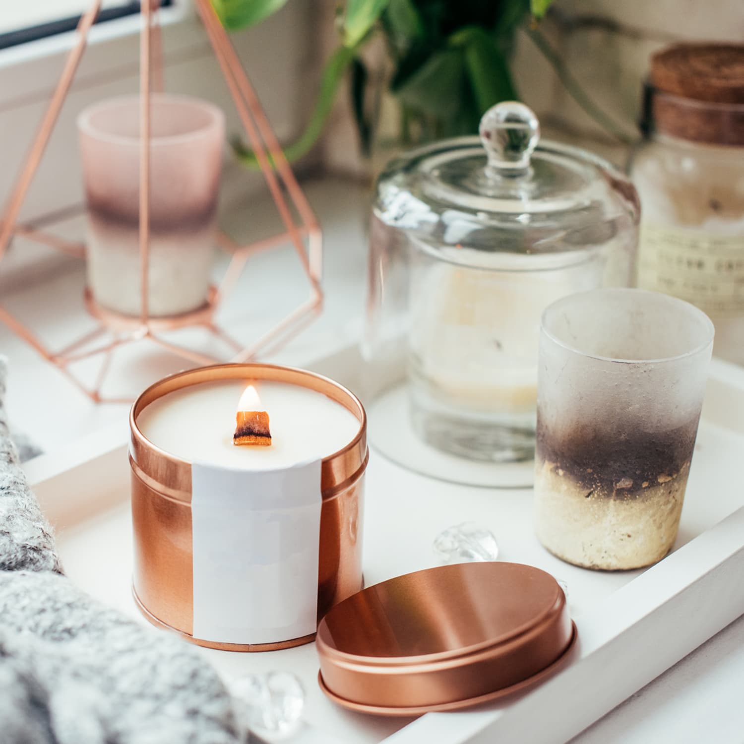 22 Best Romantic Candles to Set the Mood 2023 Apartment Therapy