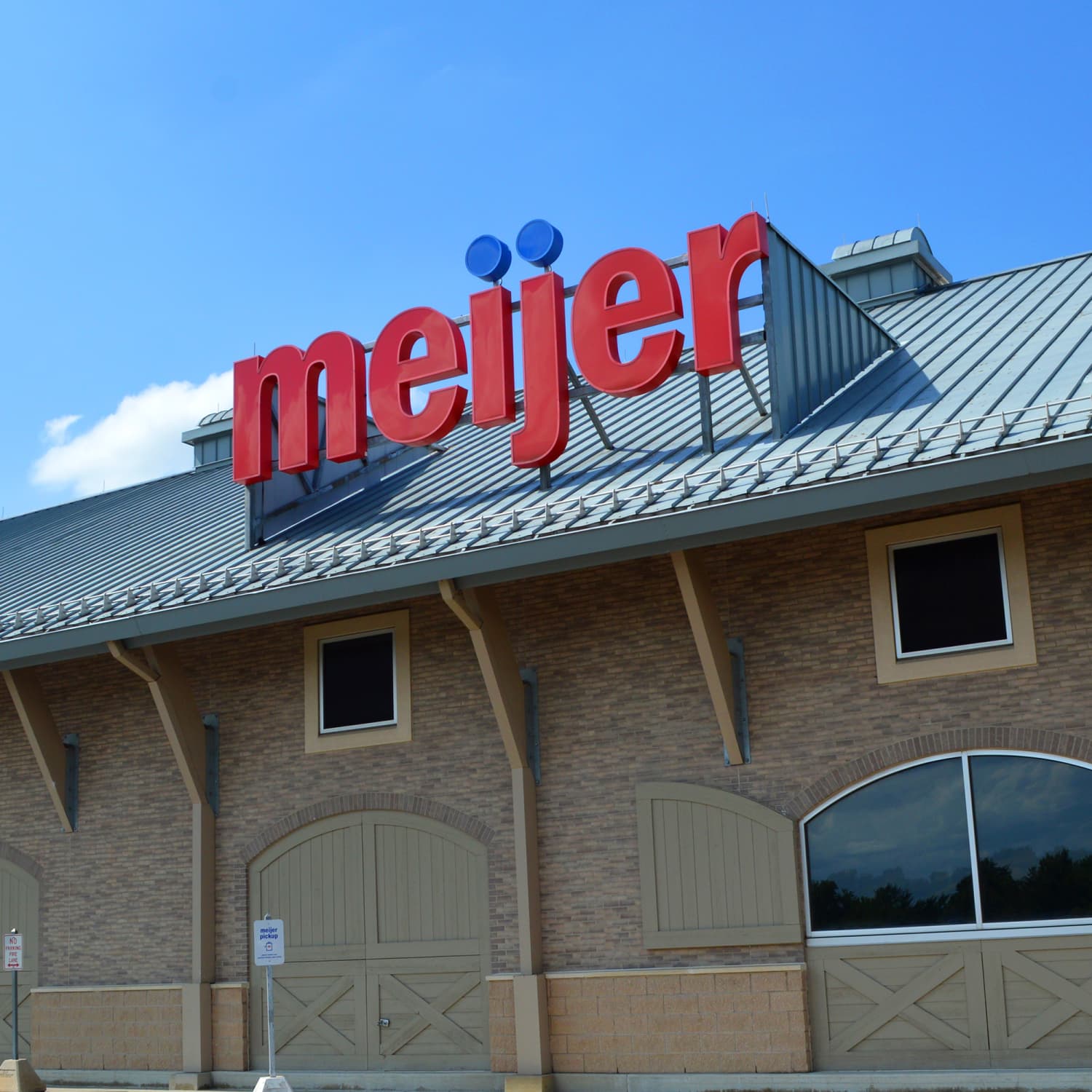 Meijer stock shop