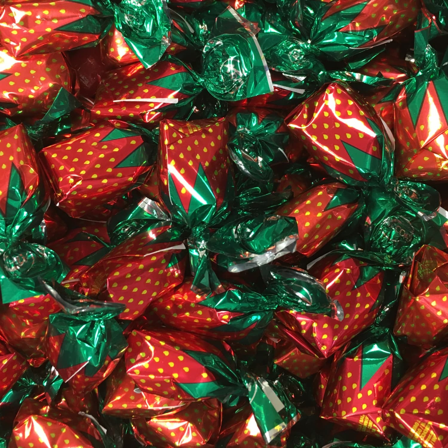 Strawberry candies outlet