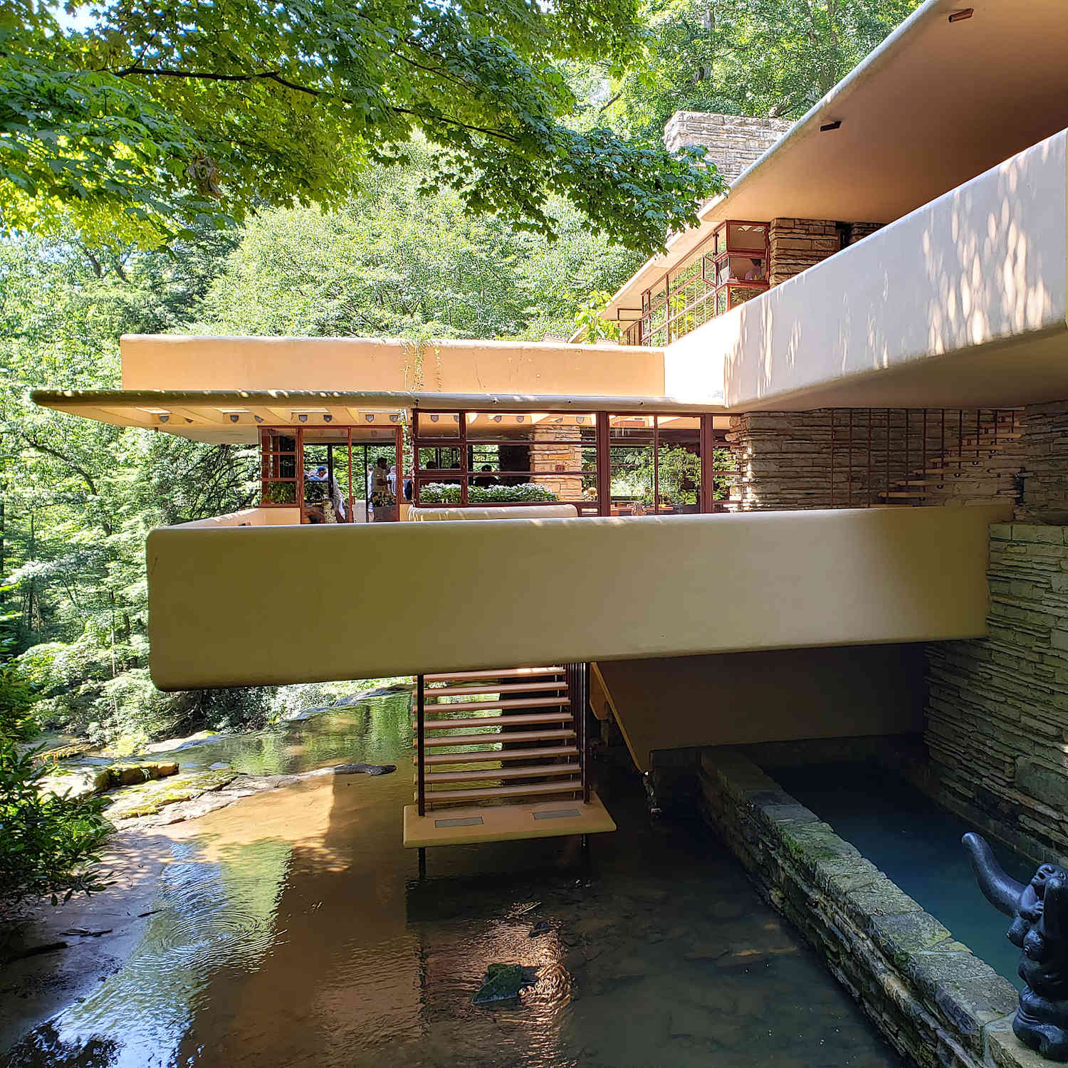 最も 割引 Frank Fix to Million $7 Costs It Lloyd Fallingwater Wright's その他
