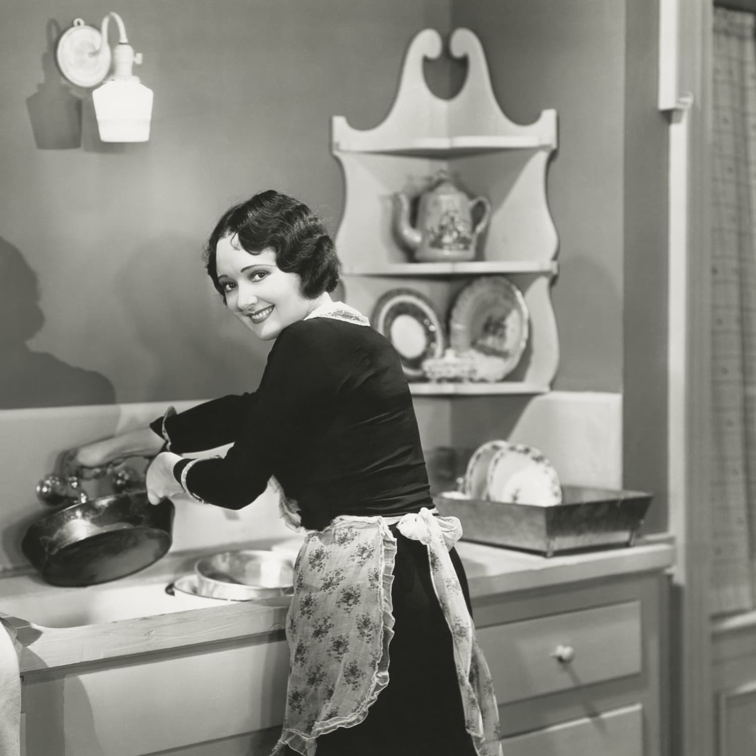 1920s Housewife