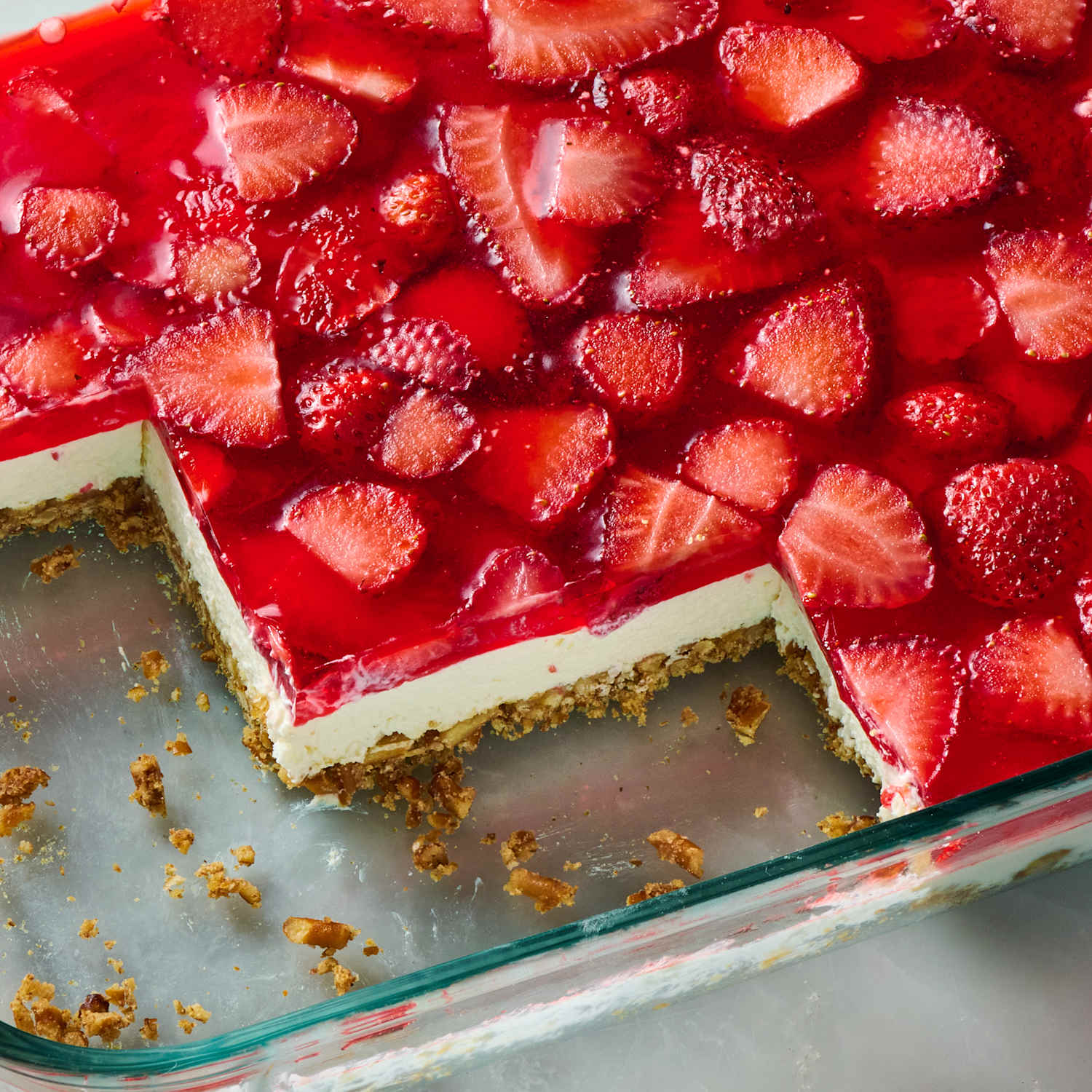 Strawberry Pretzel Salad