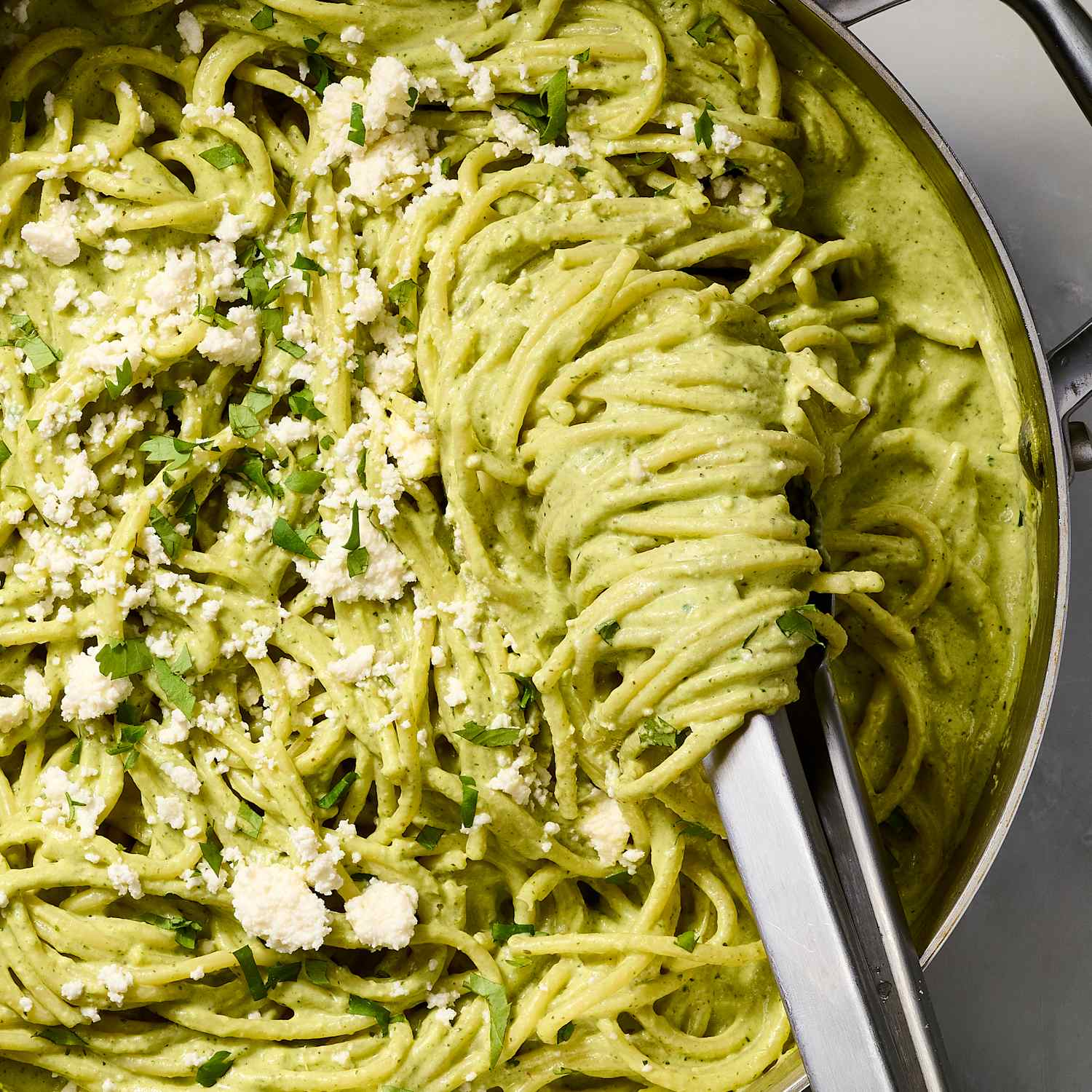 Pasta Con Salsa Verde Mexicana