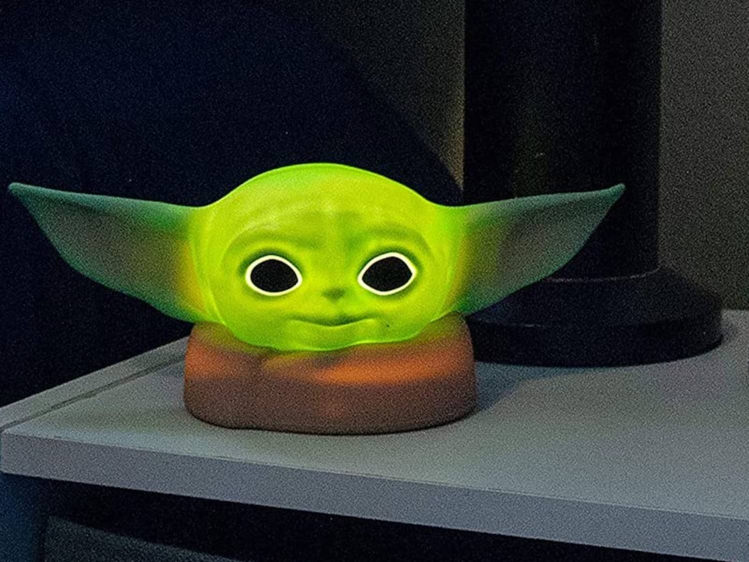 baby yoda bedroom