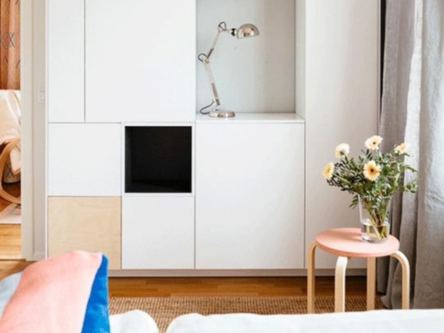 Living room of a stylist: Sasa's modern take on tradition - IKEA