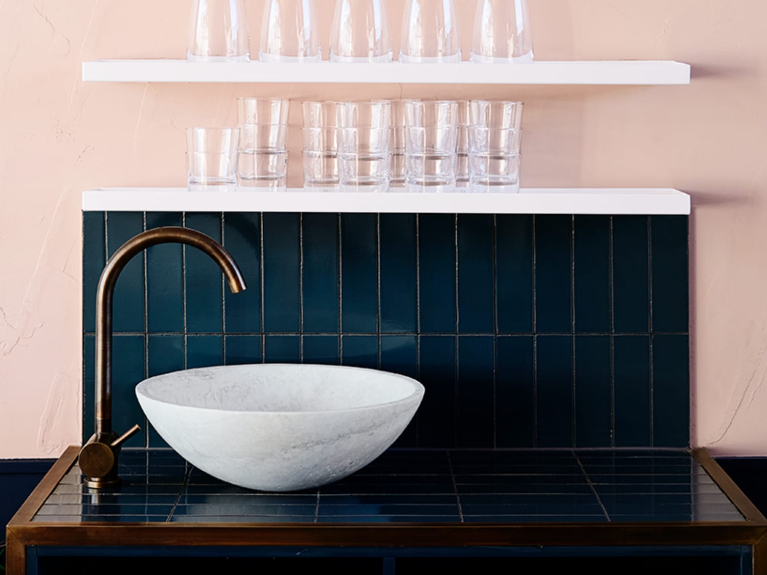 Color Trend How To Decorate With Blush Pink Dark Blue