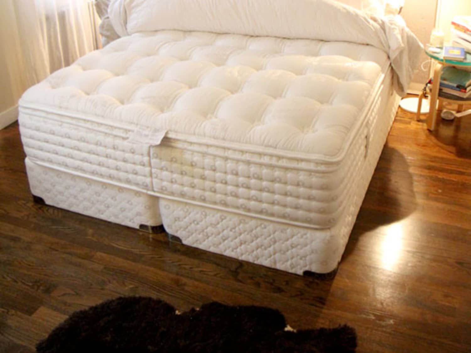 Review The Kluft Royal Sovereign Concerto Ls Bed Apartment Therapy