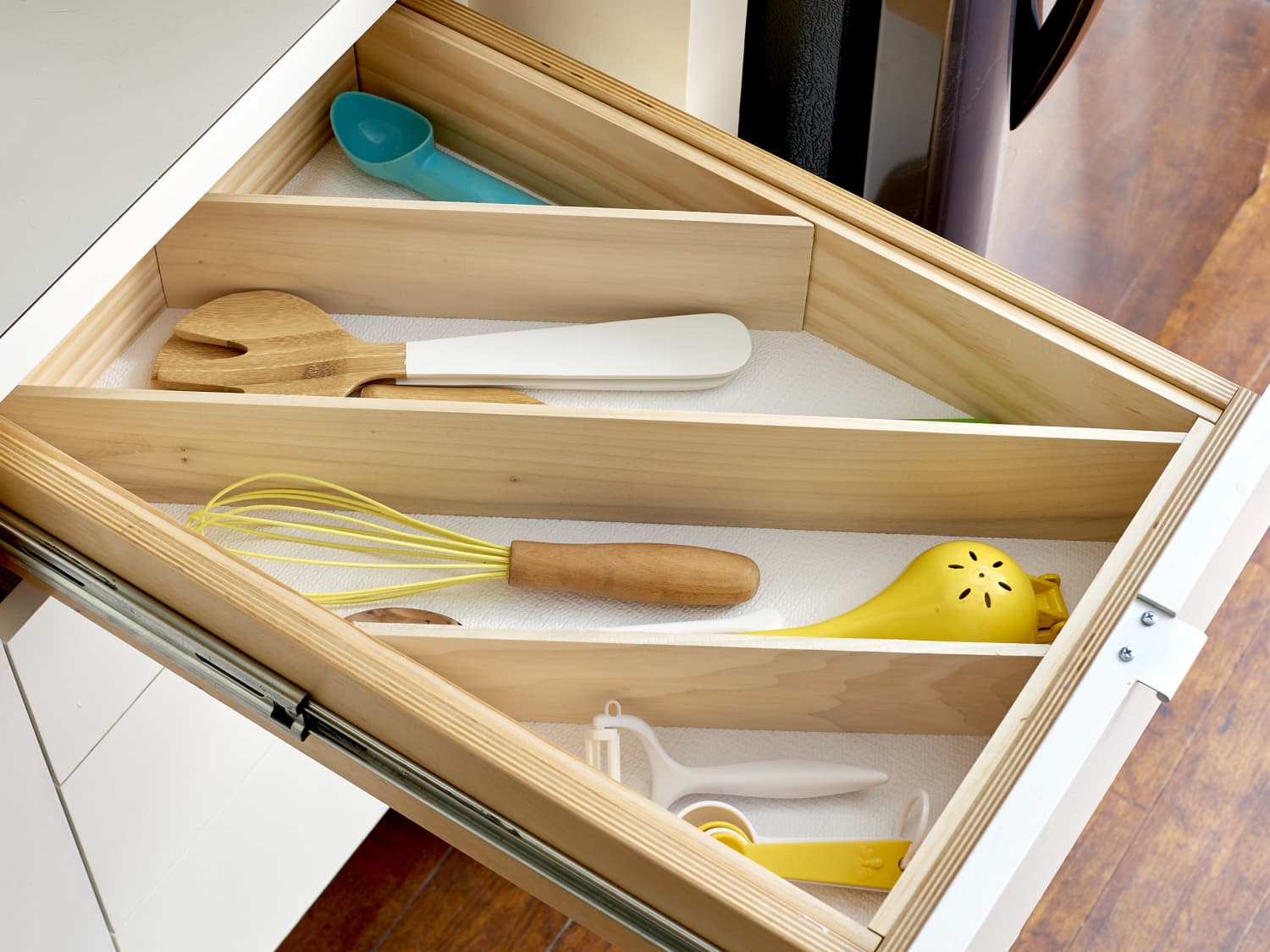 How To Build a Diagonal Drawer Organizer | Kitchn