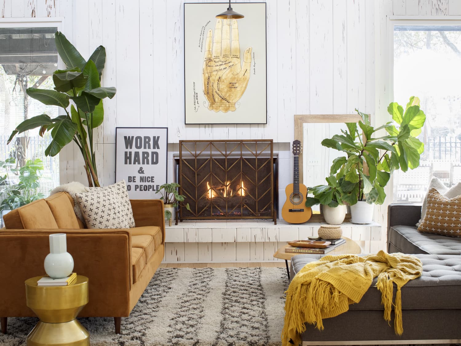 image.title Cozy Living Rooms and How You Can Get the Look  Apartment Therapy