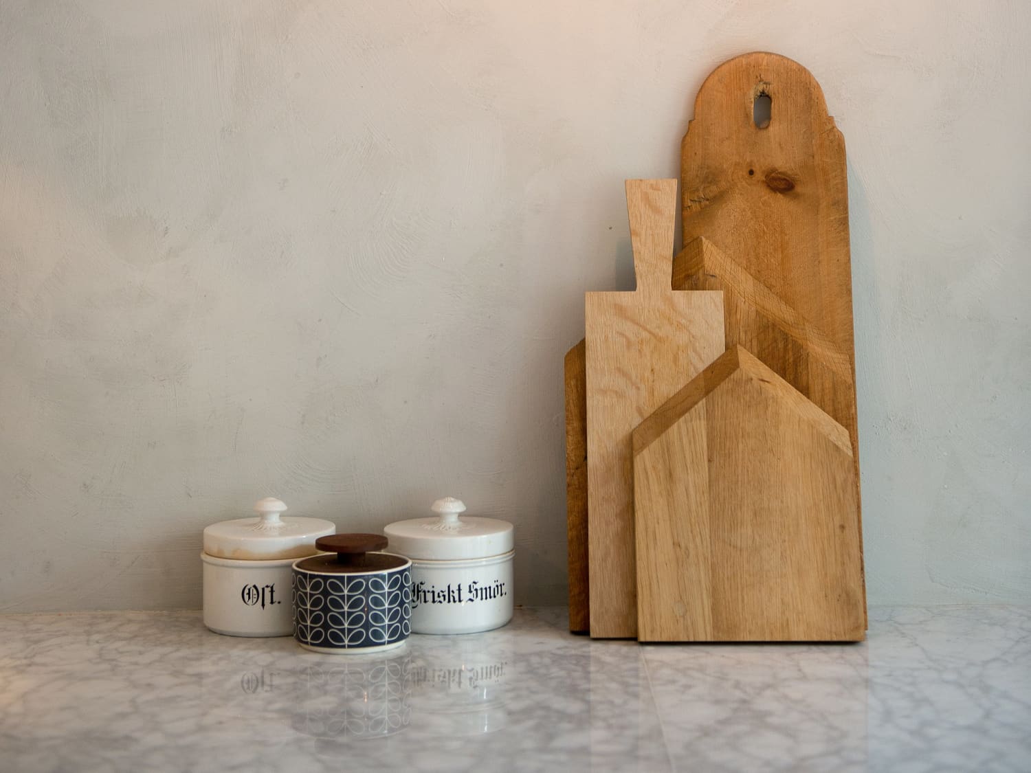 How To Oil Wood Cutting Boards And Spoons Kitchn