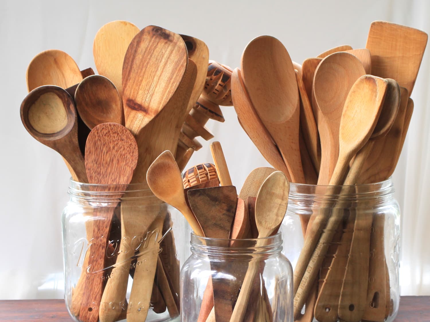 The Best Way to Get Smells Out of Wooden Spoons and Cutting ...