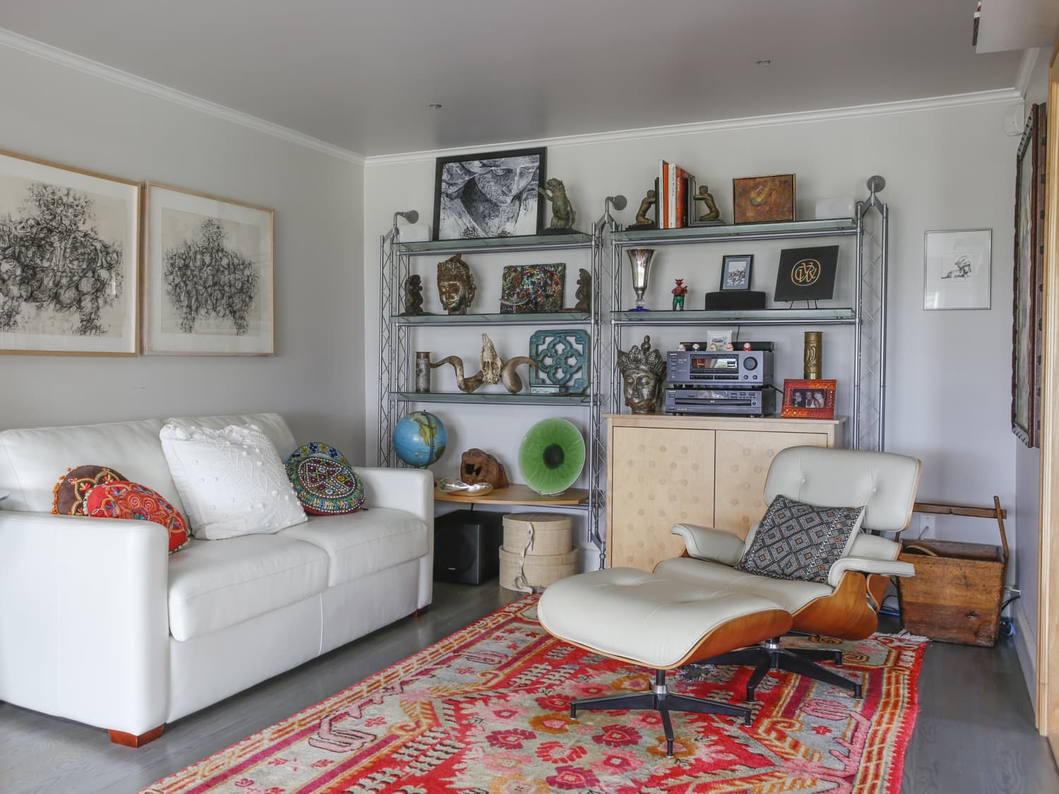 Don T Make These Mistakes When Arranging Your Living Room Apartment Therapy