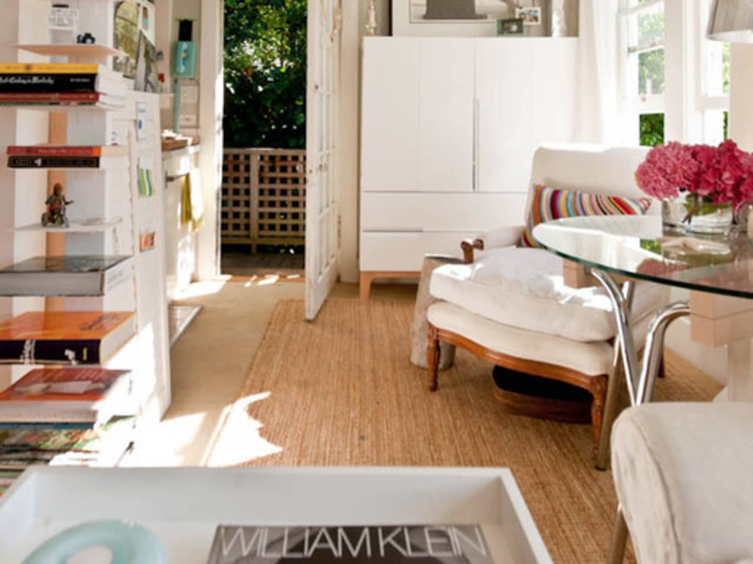 Living In A Small Space Three Things That Make A Big Difference Apartment Therapy