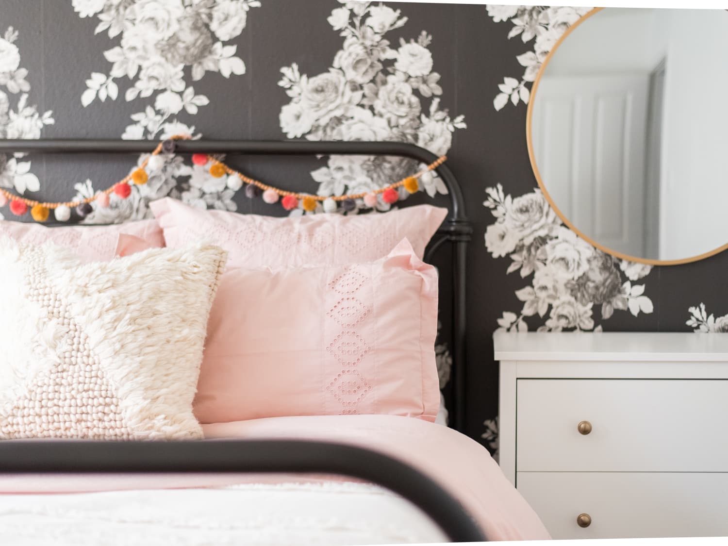 Cheap Stylish Dresser Knobs and Drawer Pulls on Amazon | Apartment Therapy