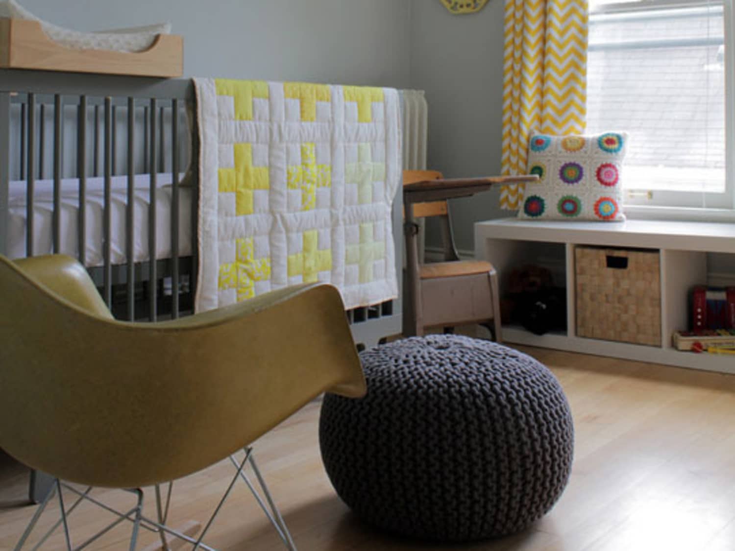light grey baby room