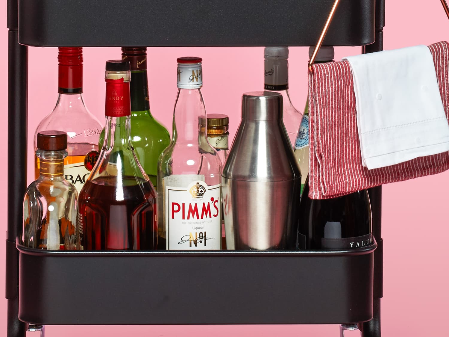 Kers renderen Fervent IKEA Bar Cart Projects and Hacks | Apartment Therapy